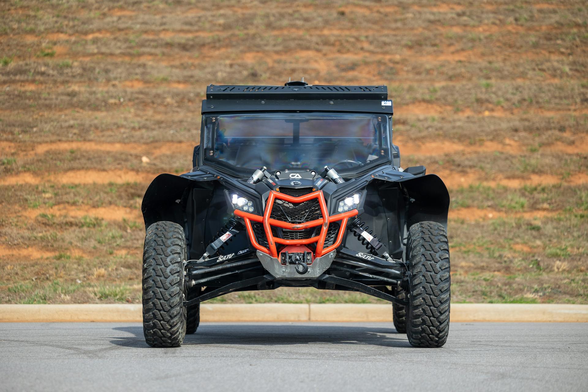2023 Can-Am Maverick X3 DS Turbo RR front