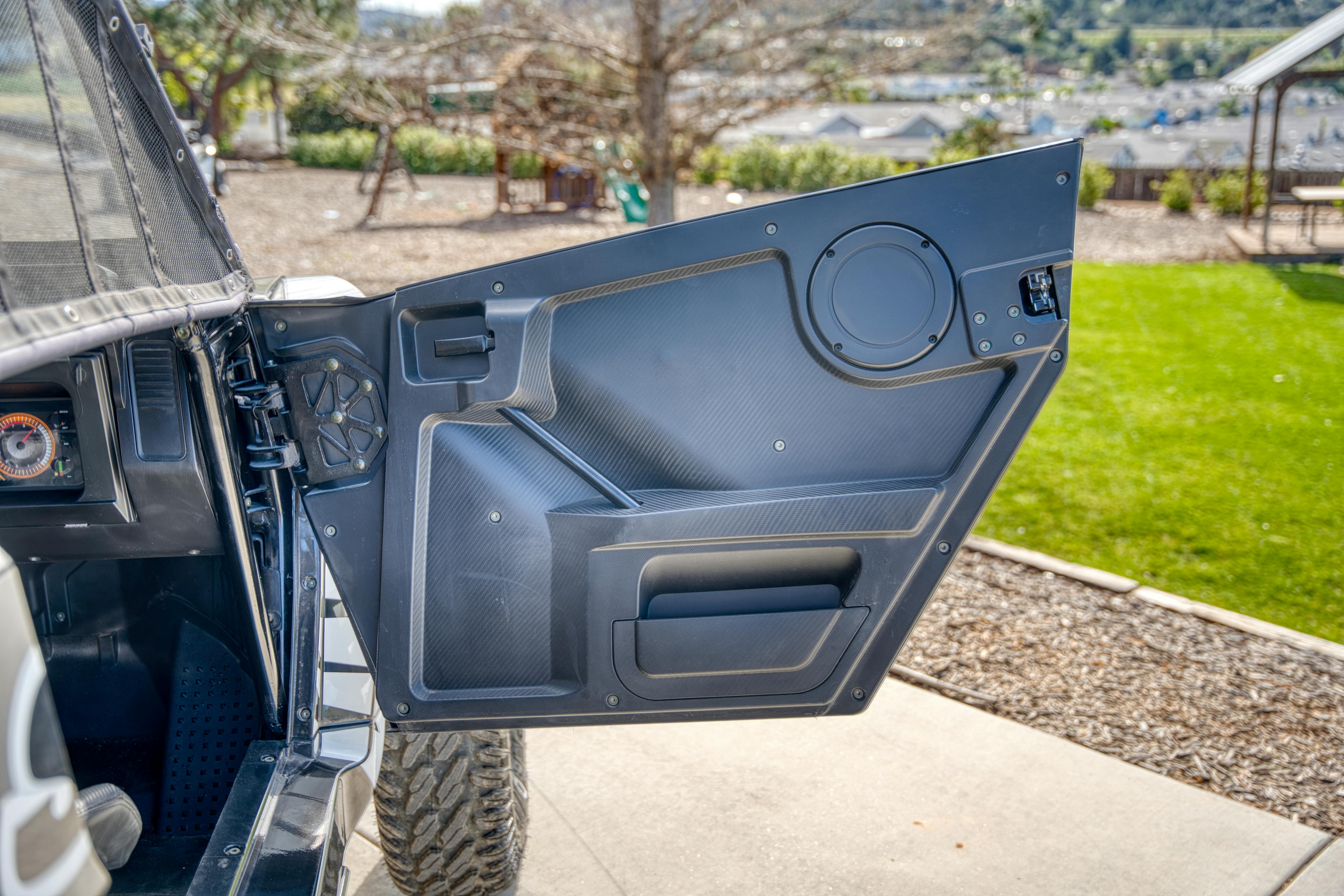 2023 Speed UTV El Jefe passenger front door open