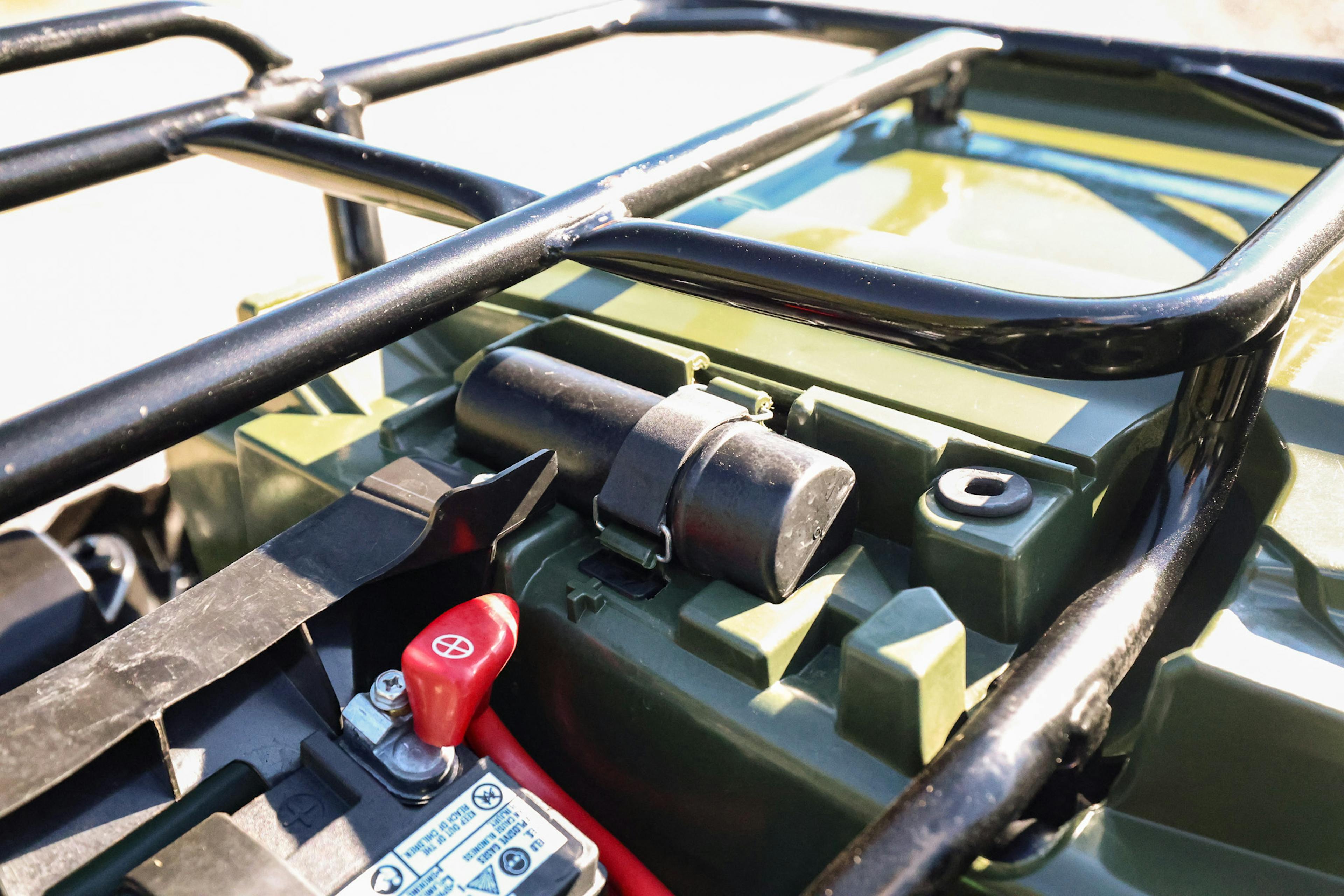 2017 Honda FourTrax Foreman 4x4 rack/battery terminals