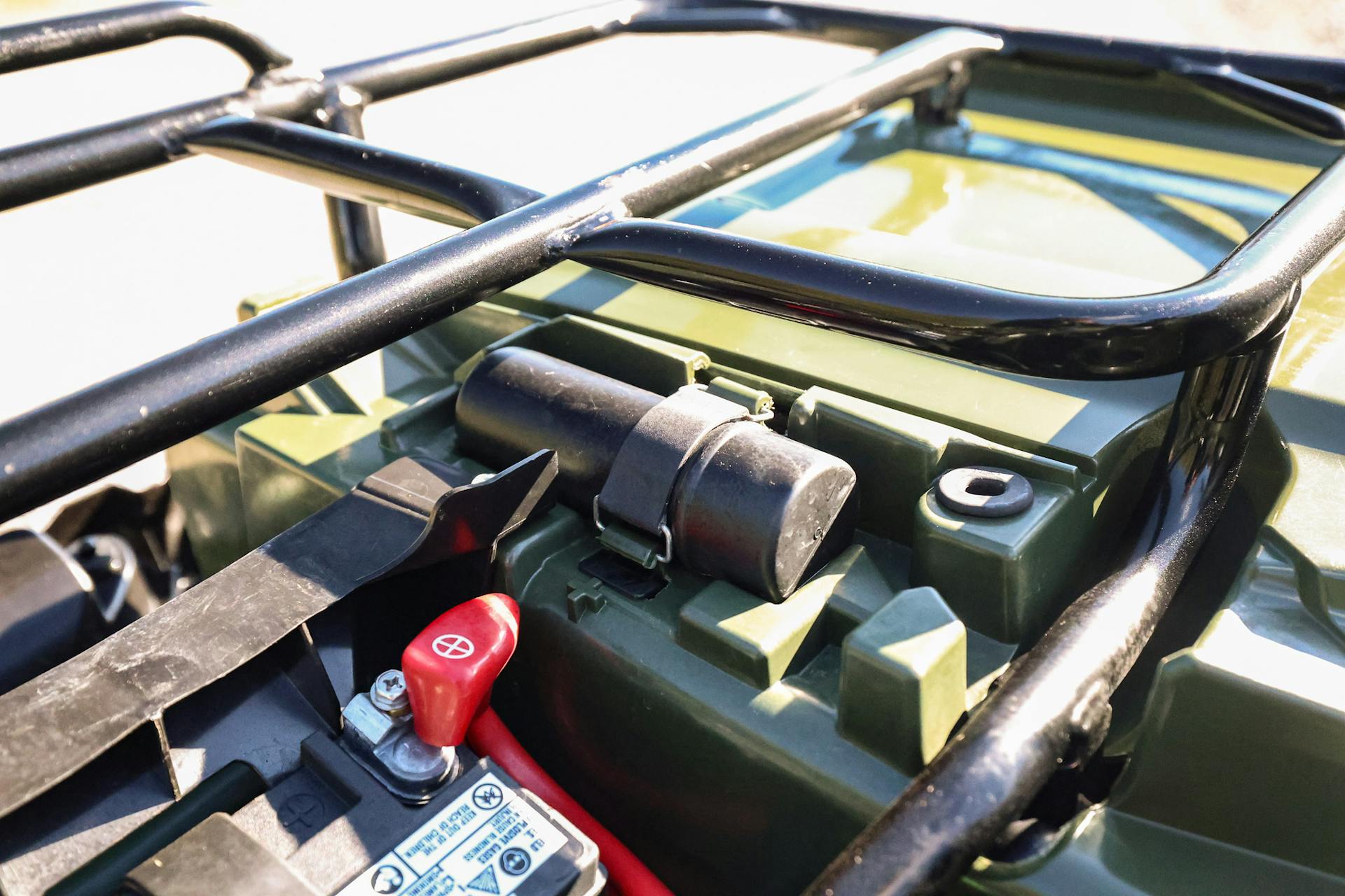 2017 Honda FourTrax Foreman 4x4 rack/battery terminals