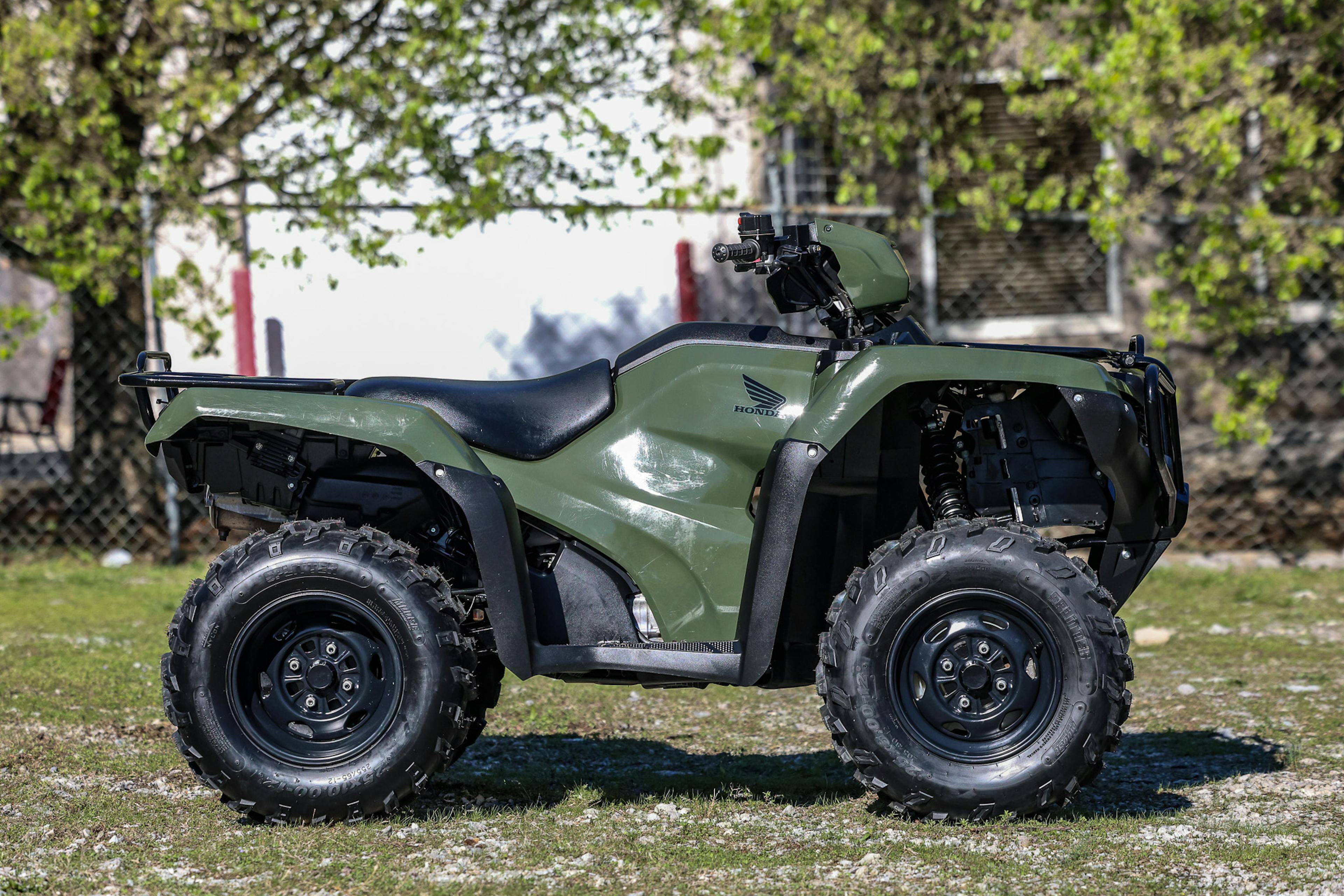 2017 Honda FourTrax Foreman 4x4 right side