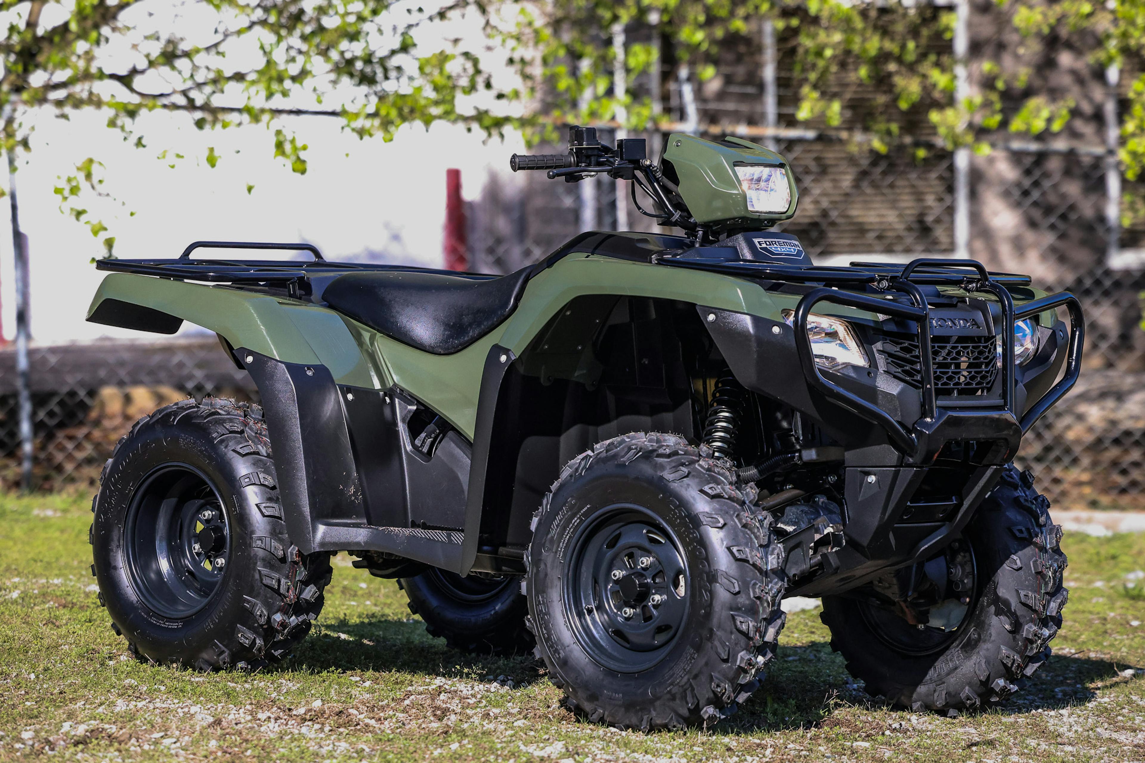 2017 Honda FourTrax Foreman 4x4 right front side 3/4