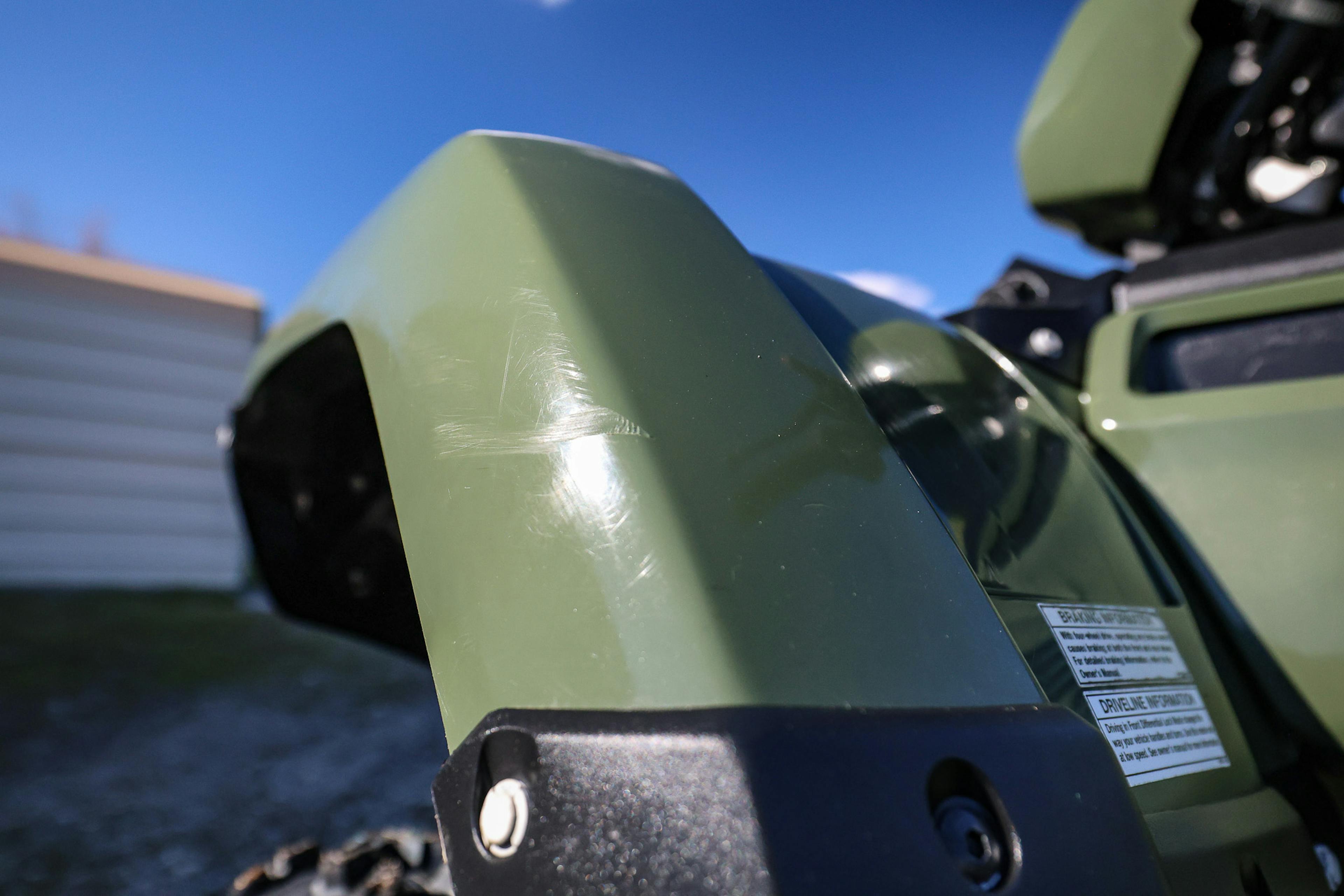 2017 Honda FourTrax Foreman 4x4 left fender detail