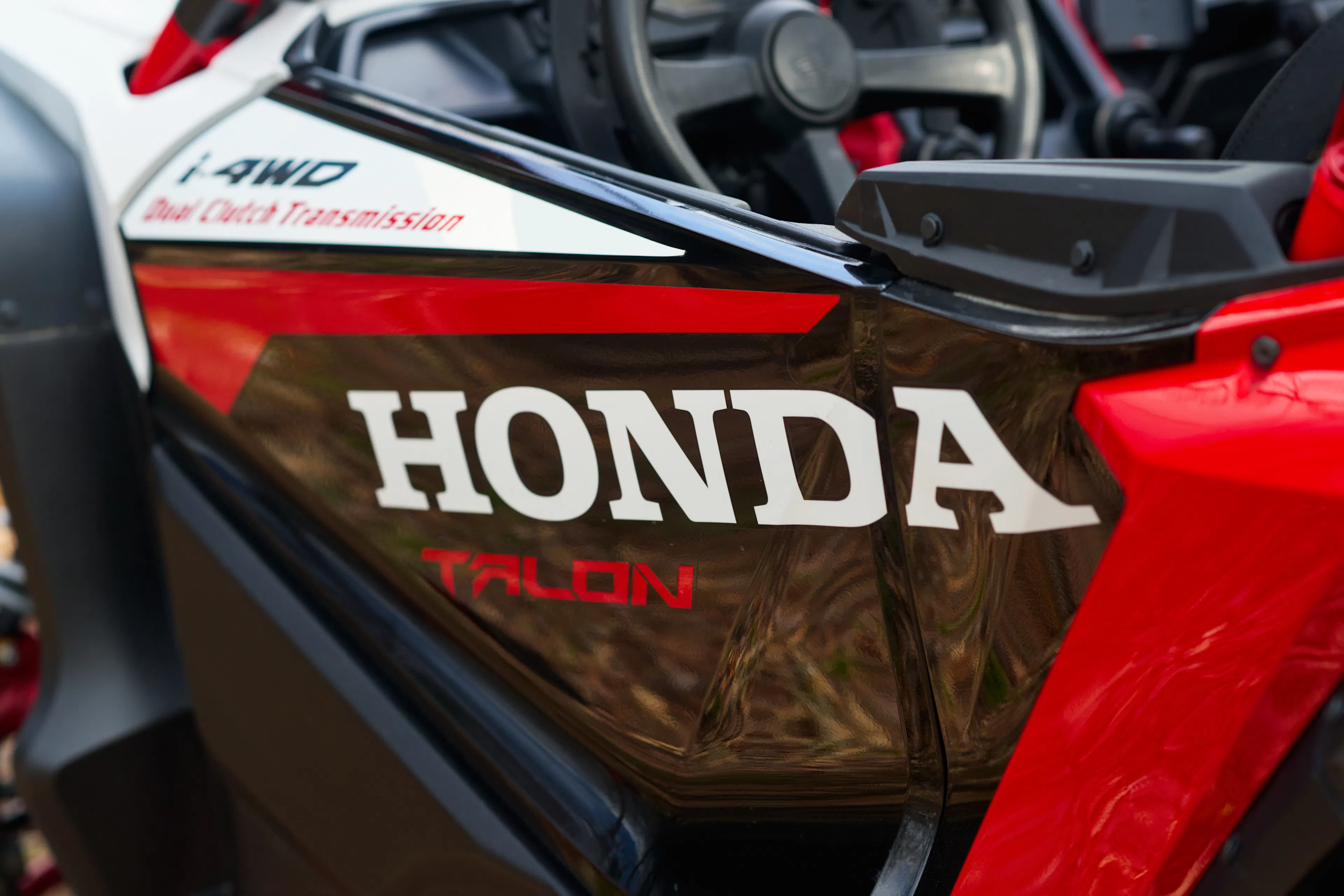 2024 Honda Talon 1000-R windshield driver door