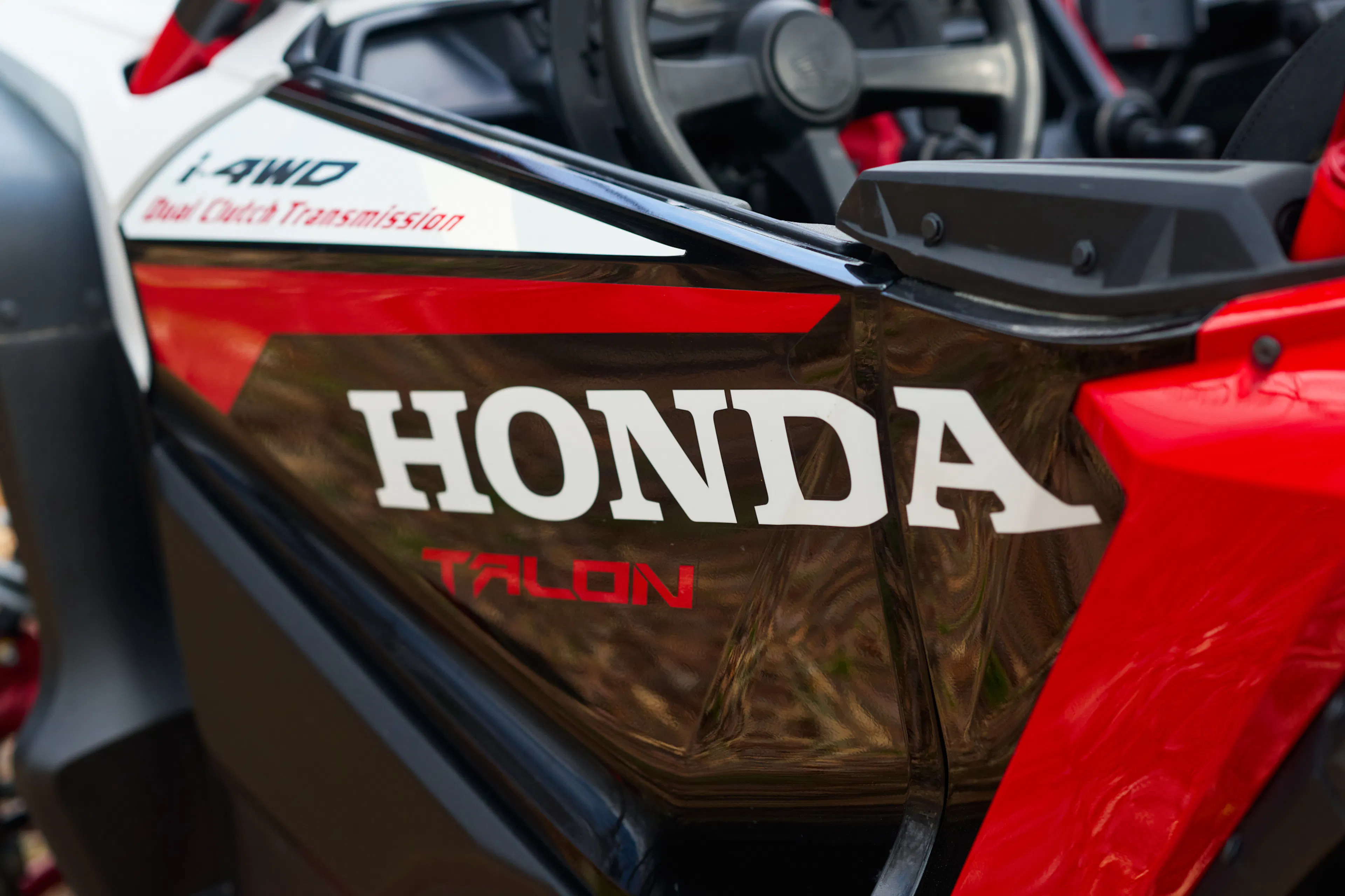 2024 Honda Talon 1000-R windshield driver door