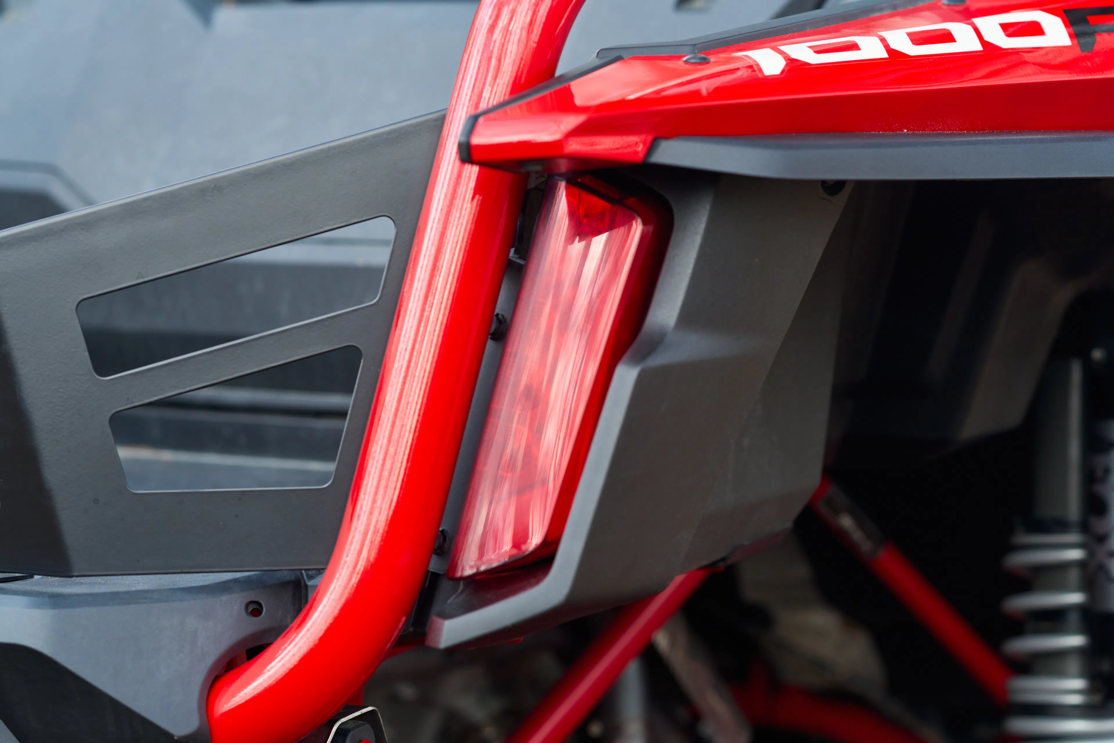 2024 Honda Talon 1000-R windshield passenger taillight