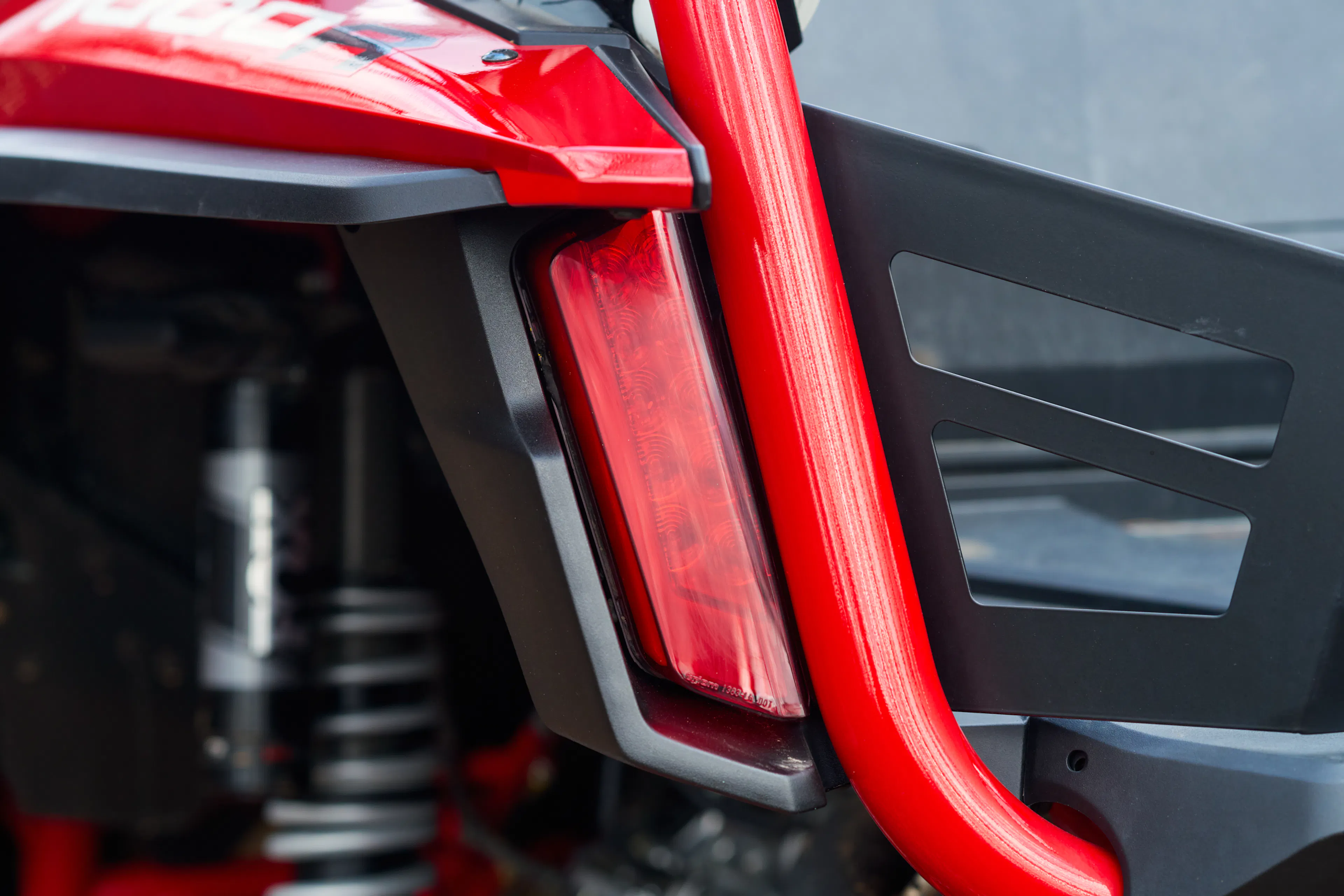 2024 Honda Talon 1000-R windshield driver taillight