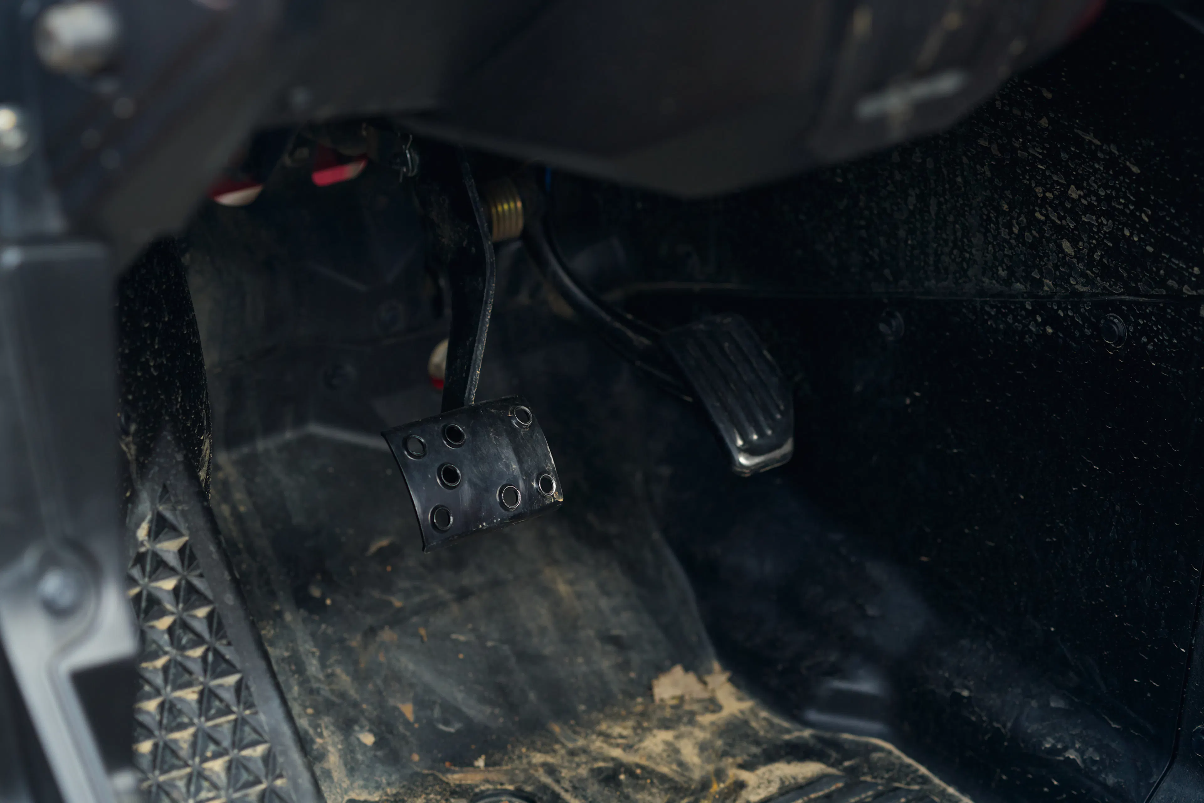 2024 Honda Talon 1000-R windshield pedals