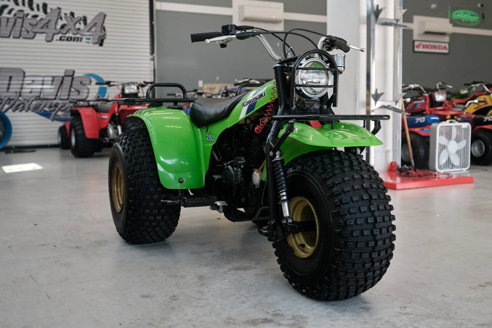 1985 Kawasaki KLT 250 right front 3/4