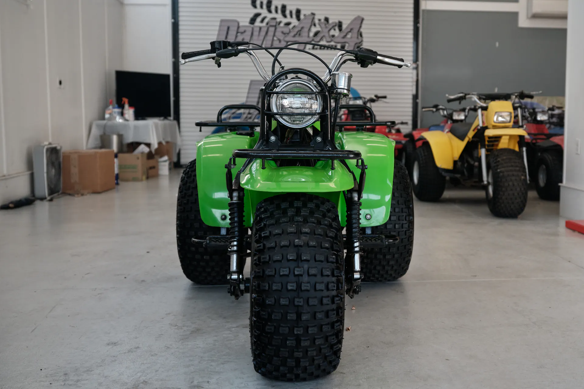 1985 Kawasaki KLT 250 front