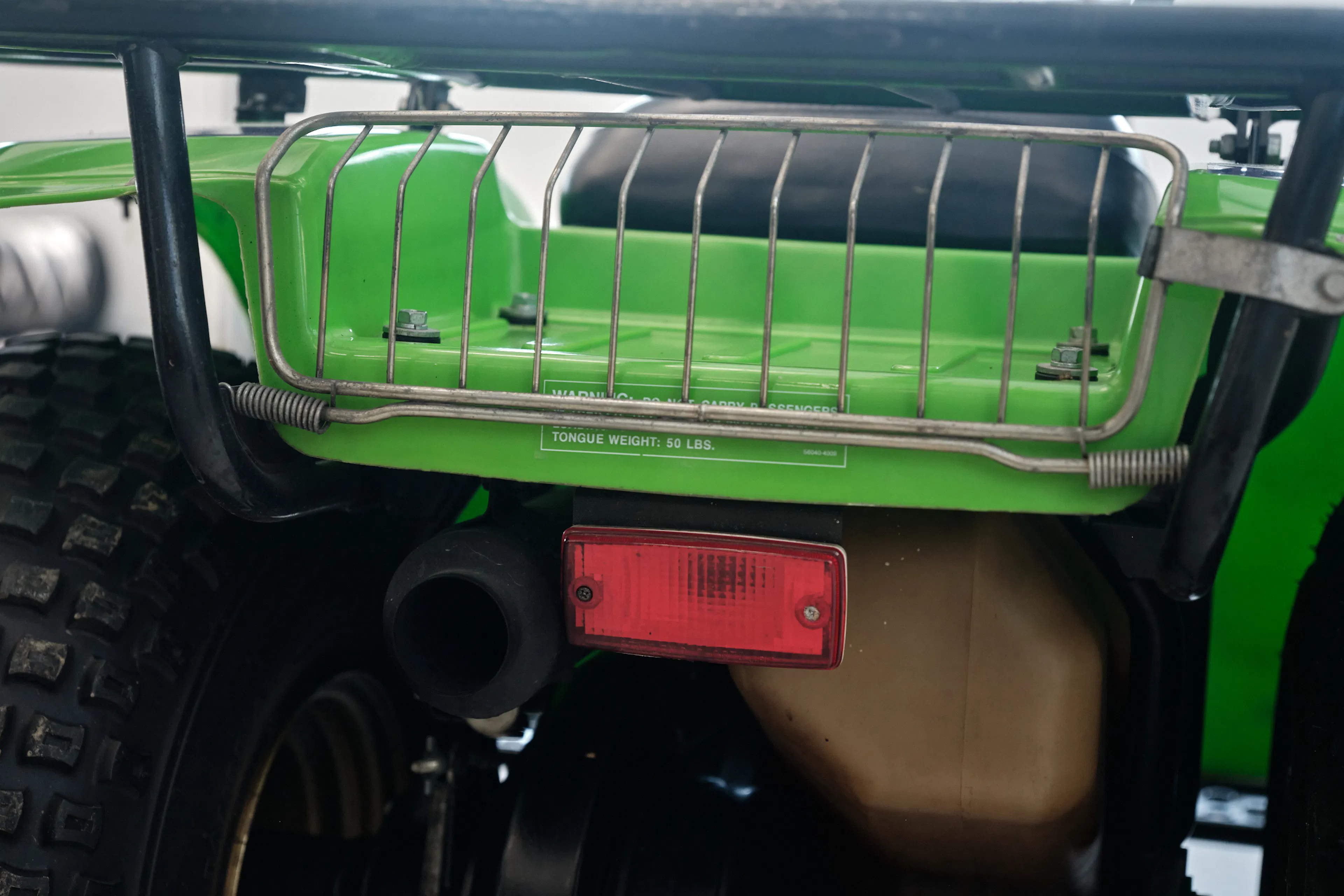 1985 Kawasaki KLT 250 rear wire rack