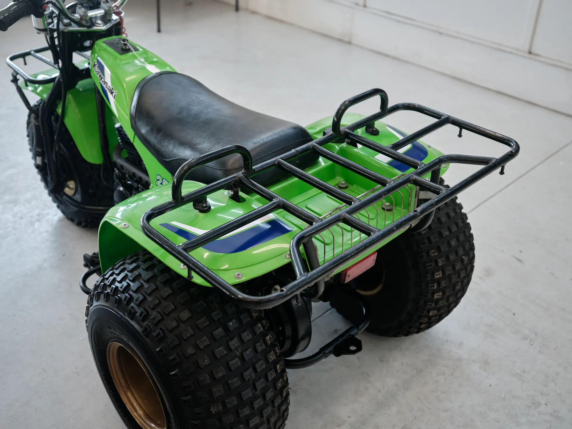 1985 Kawasaki KLT 250 rear rack left side 2