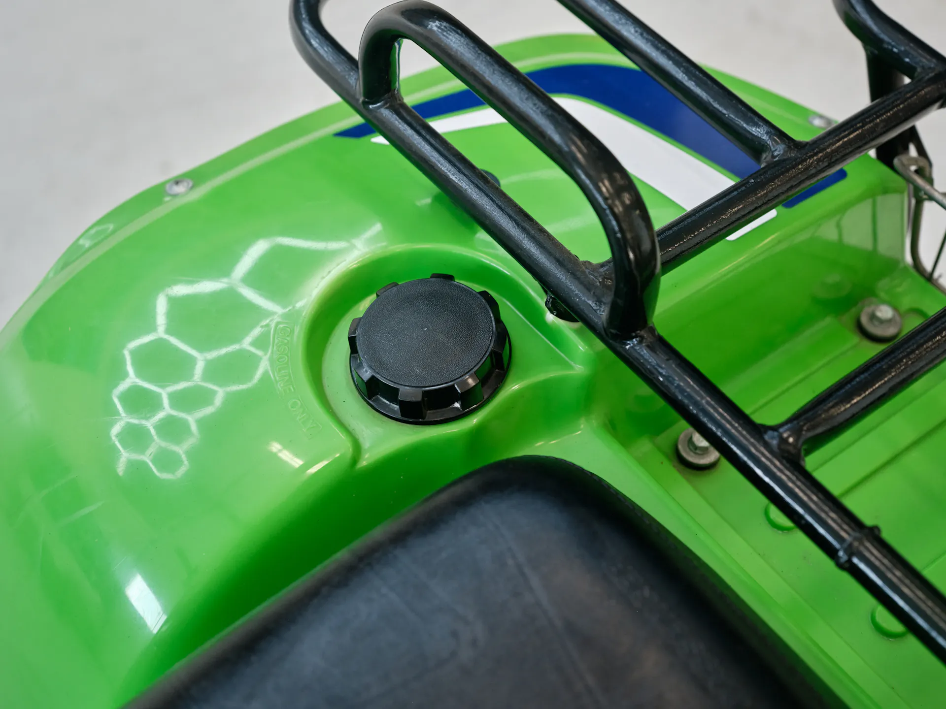 1985 Kawasaki KLT 250 gas cap