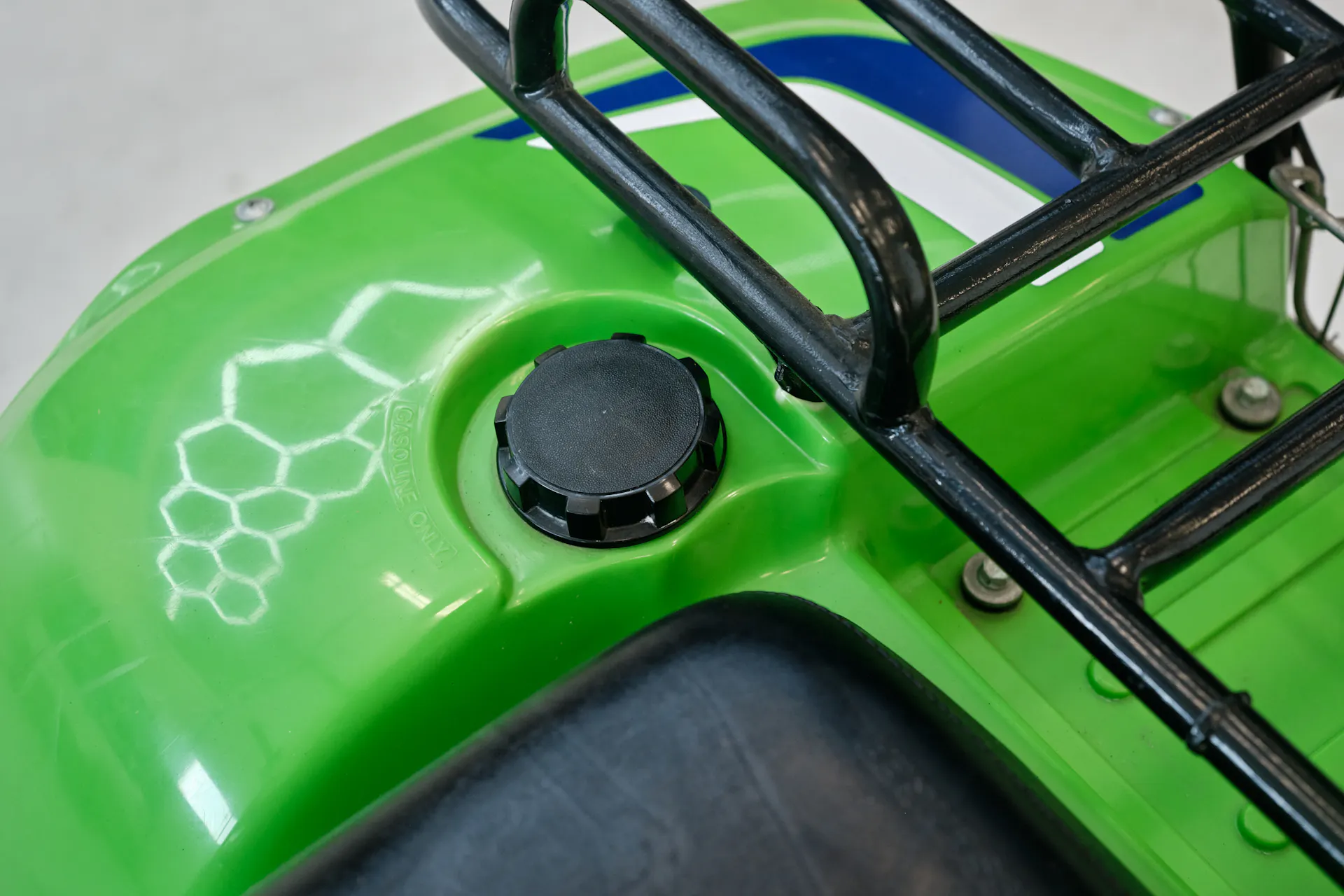 1985 Kawasaki KLT 250 gas cap