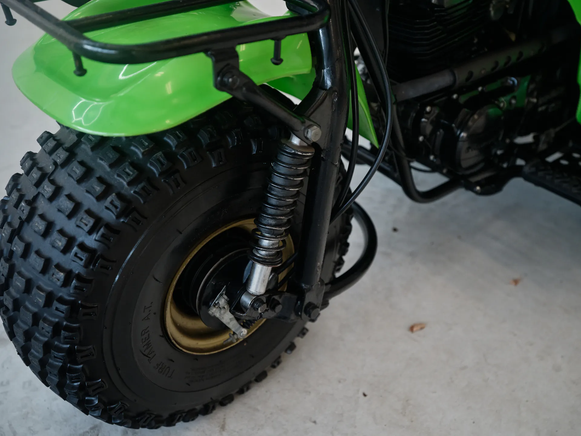 1985 Kawasaki KLT 250 front fender/suspension