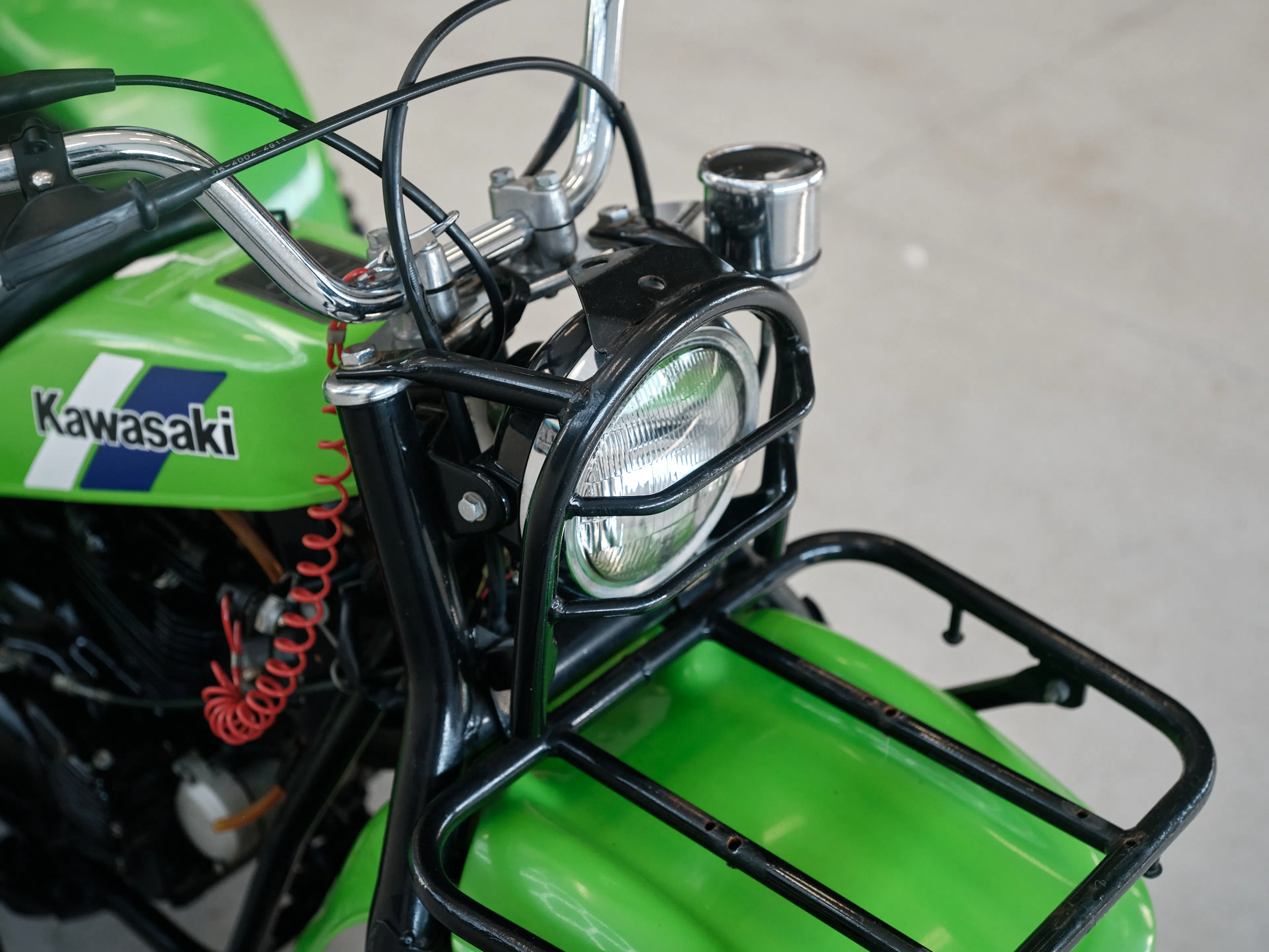1985 Kawasaki KLT 250 front light/rack
