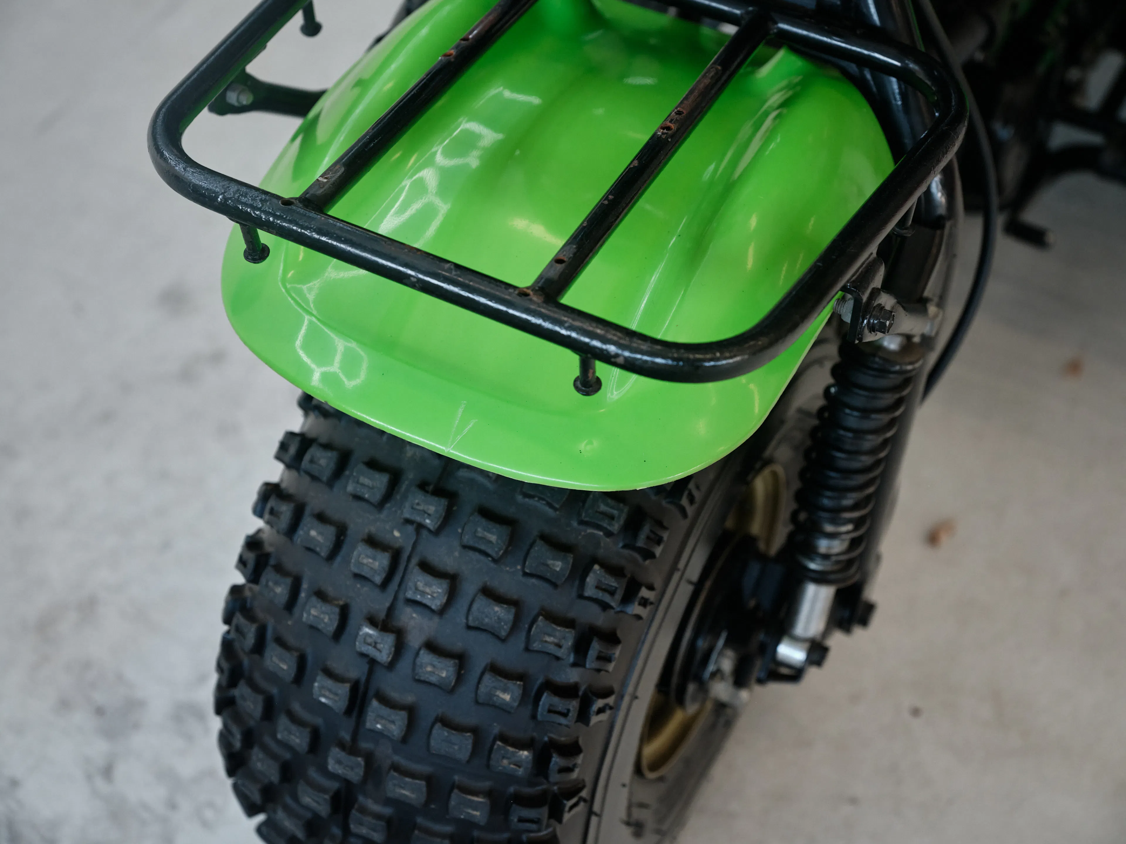 1985 Kawasaki KLT 250 front rack close