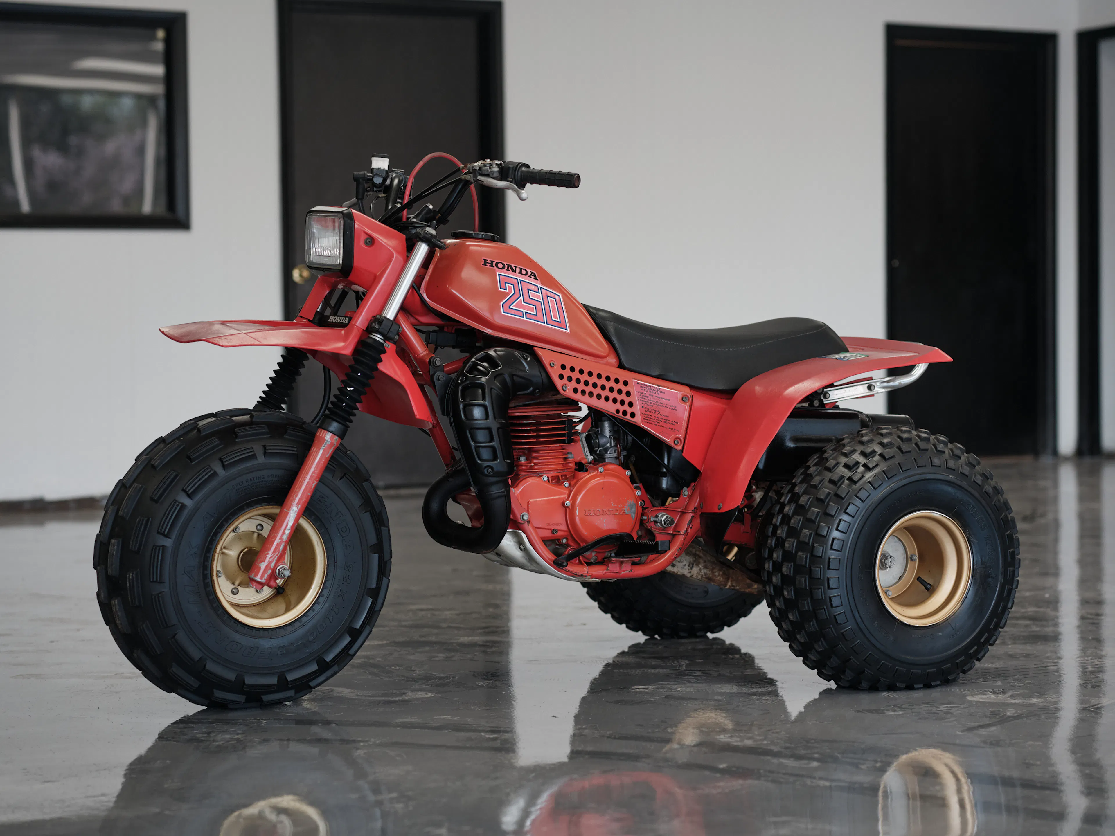 1982 Honda ATC 250R front right 3/4 side 2