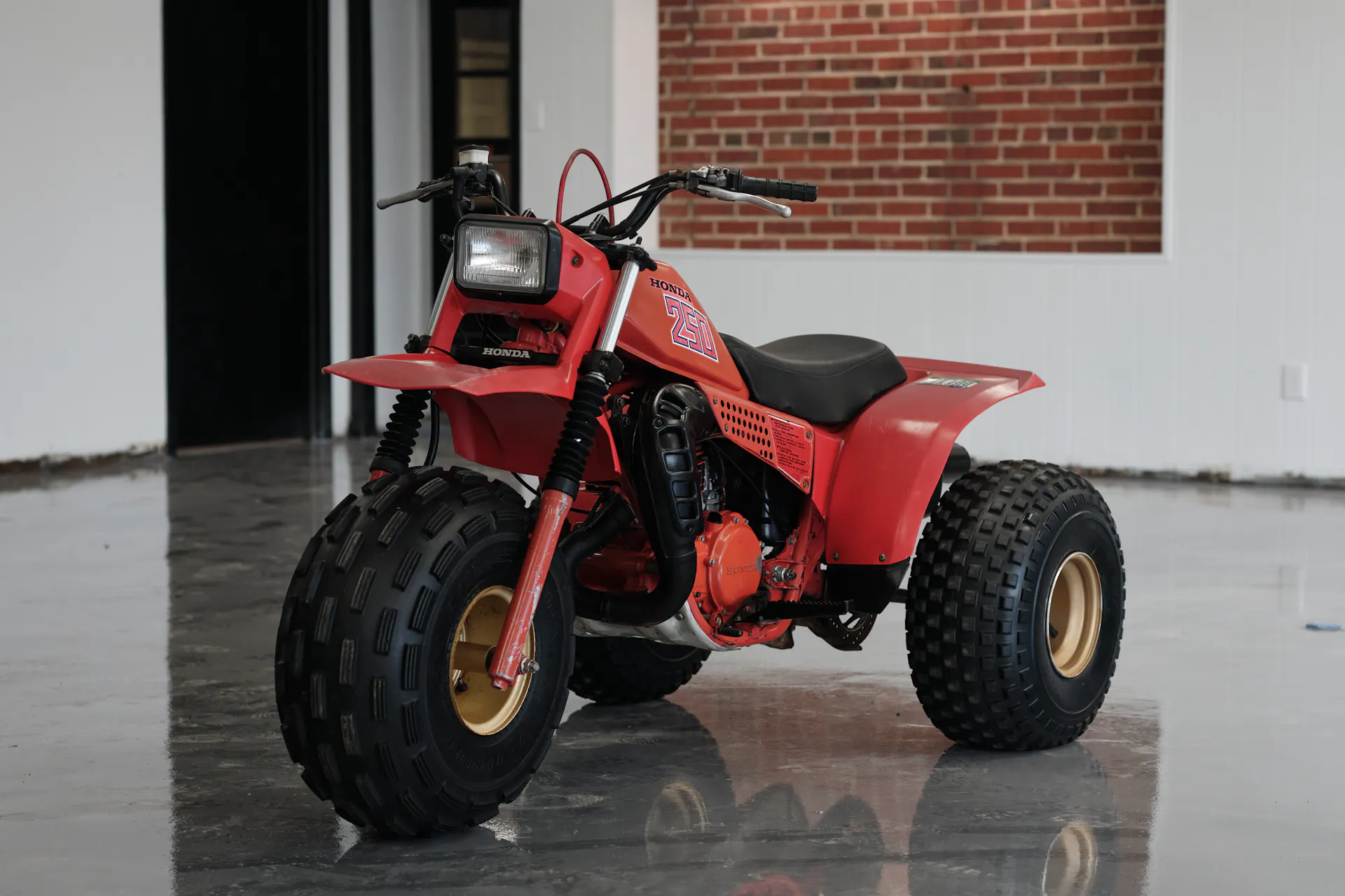 1982 Honda ATC 250R front right 3/4