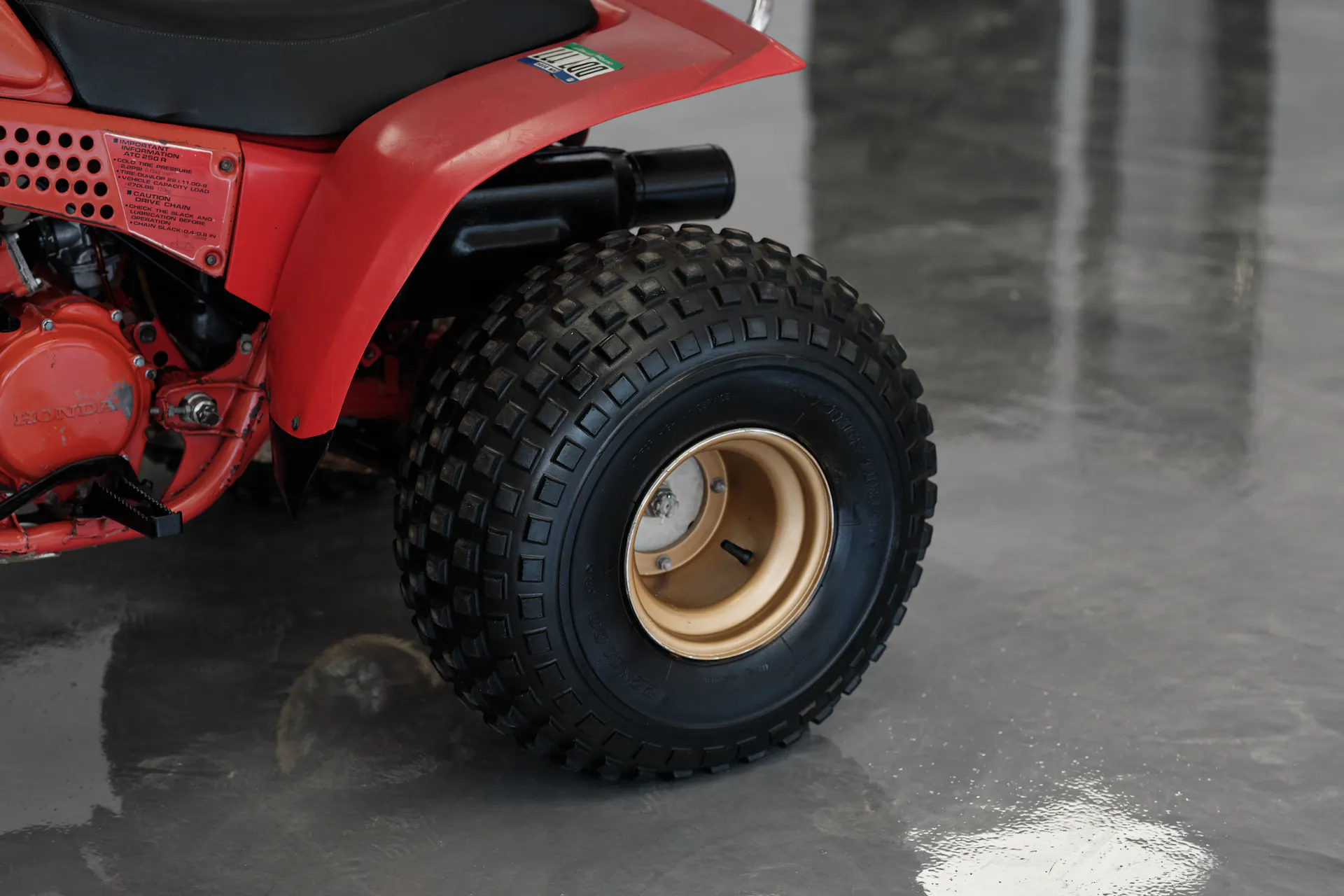 1982 Honda ATC 250R rear tire right