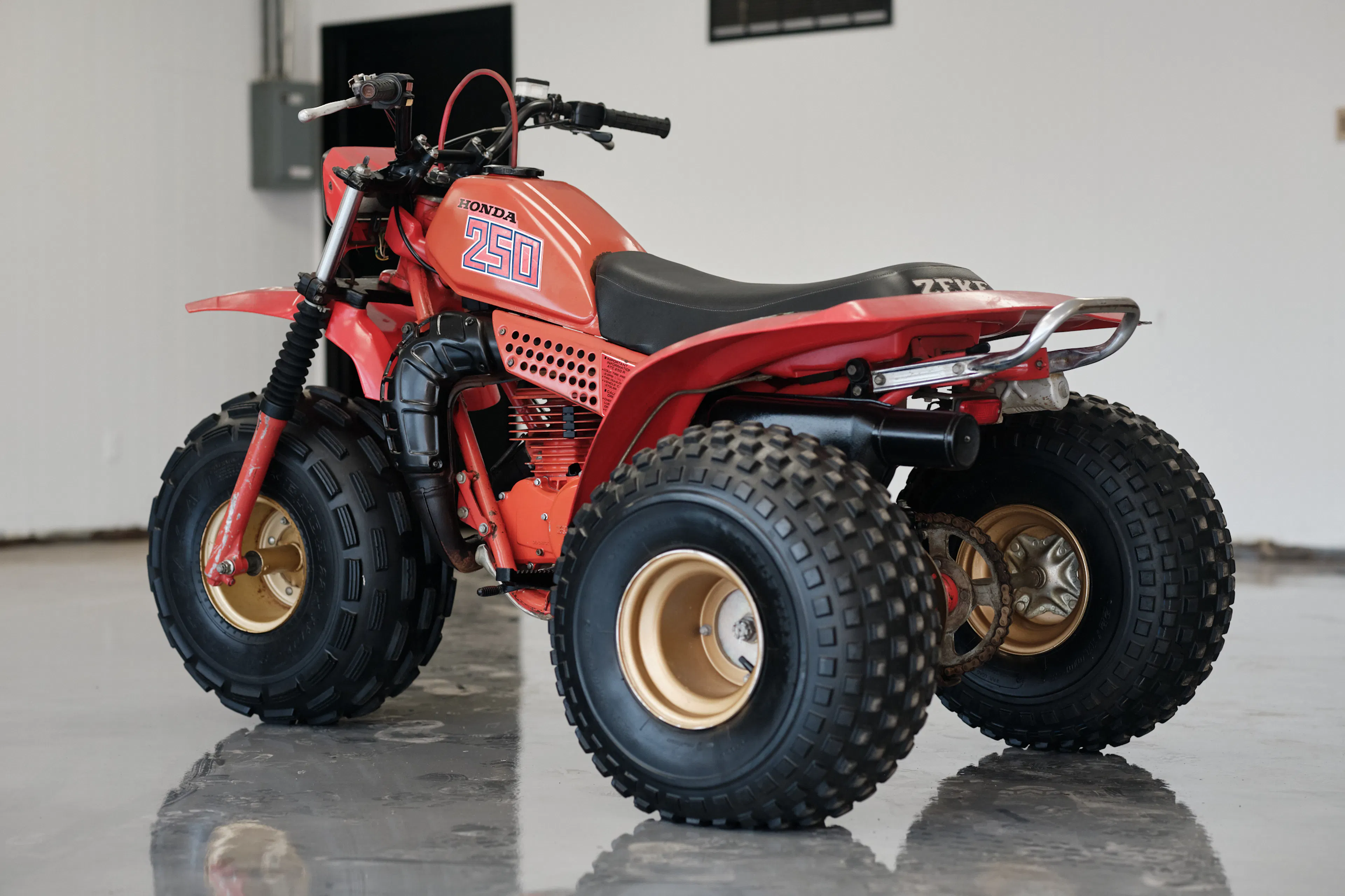 1982 Honda ATC 250R right rear 3/4