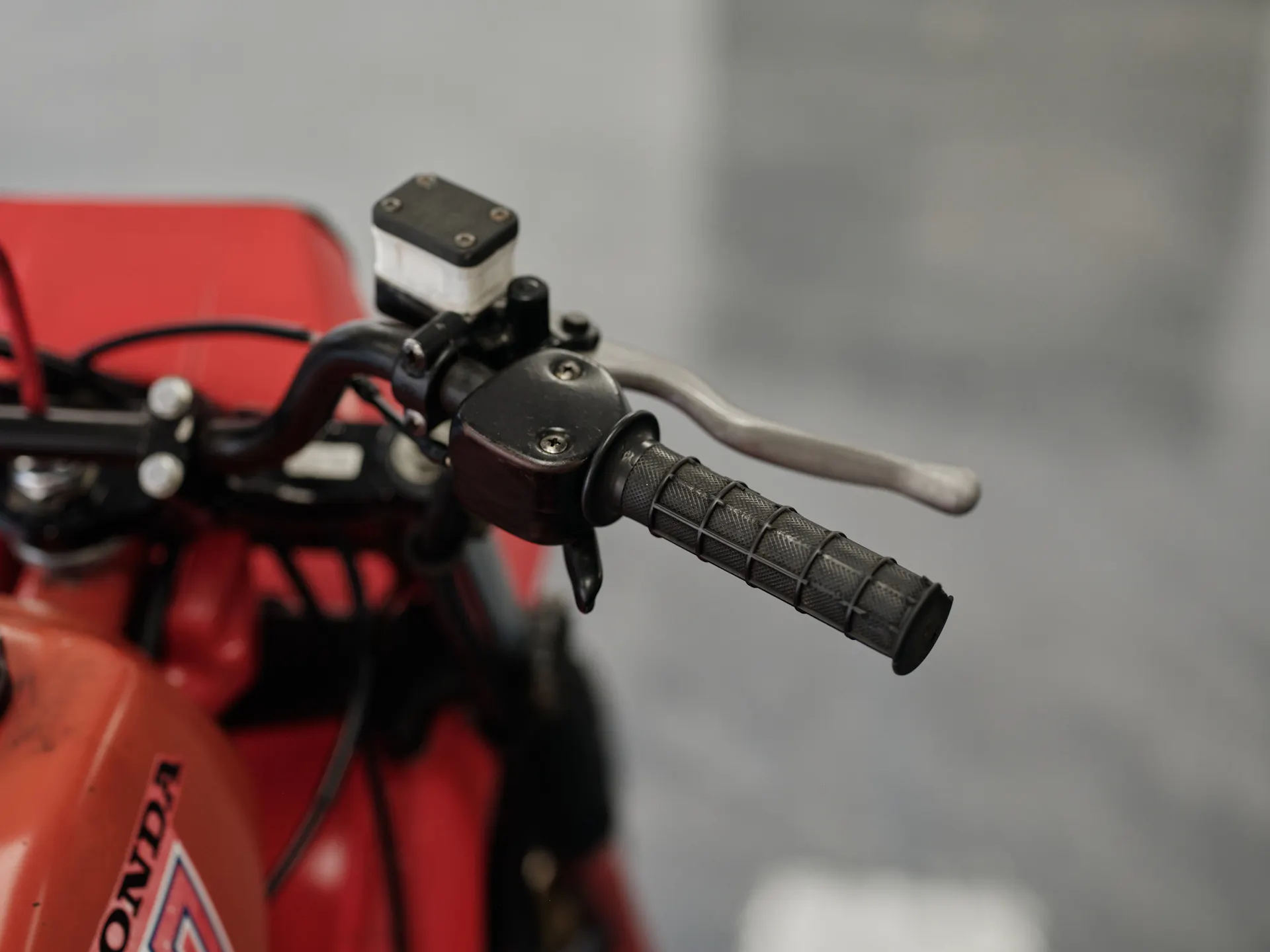 1982 Honda ATC 250R right grip rear