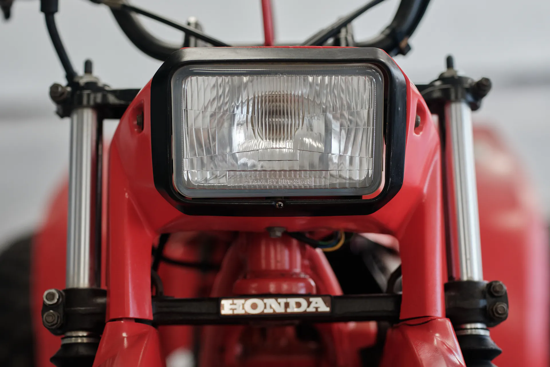 1982 Honda ATC 250R headlight close