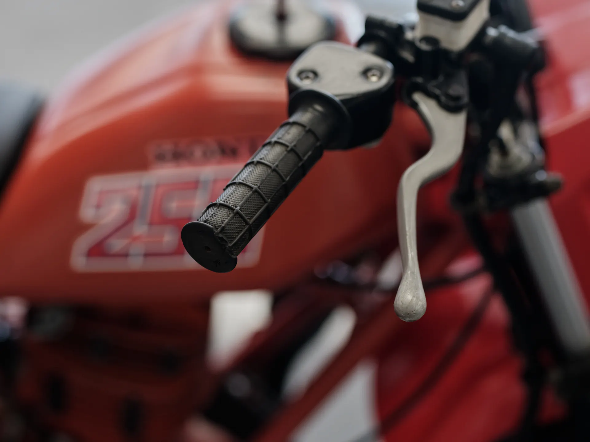 1982 Honda ATC 250R front brake lever side