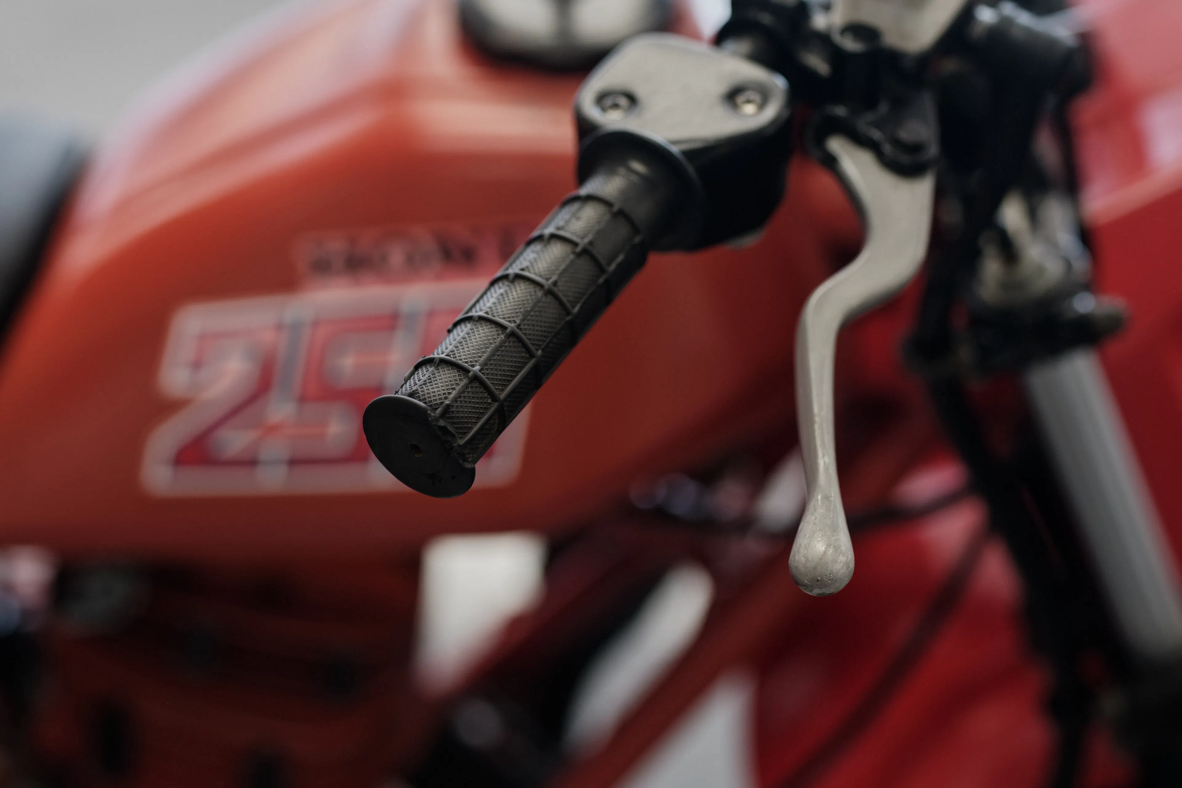 1982 Honda ATC 250R front brake lever side