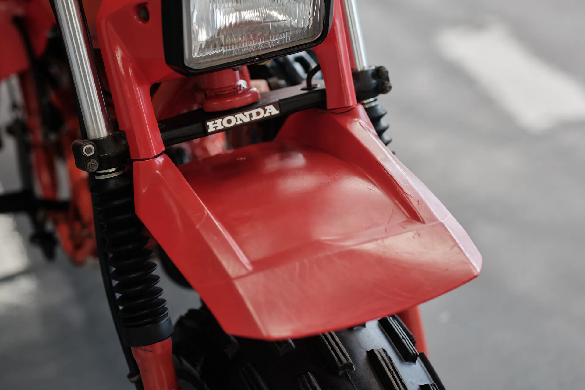 1982 Honda ATC 250R front end close