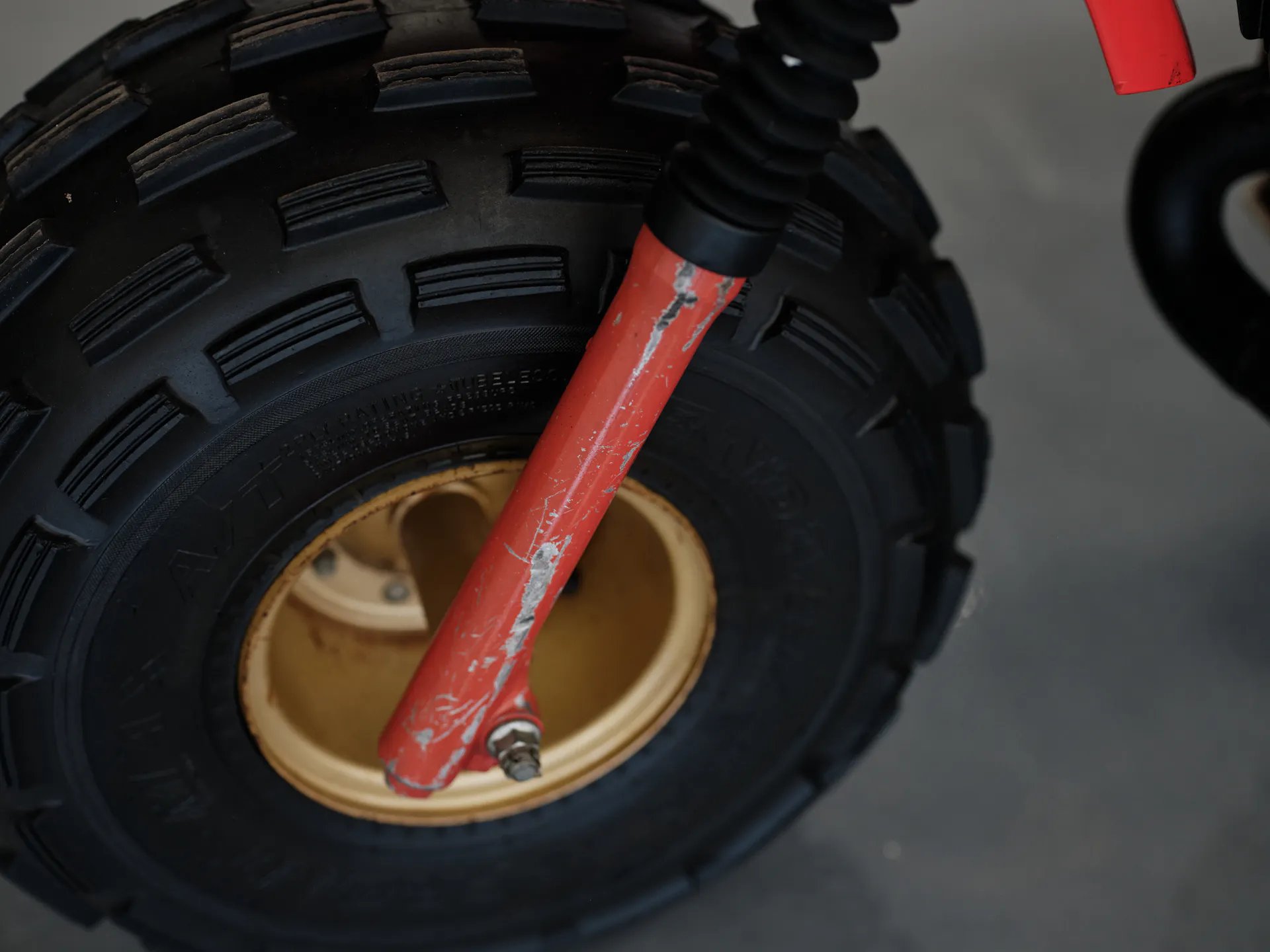 1982 Honda ATC 250R fork detail right