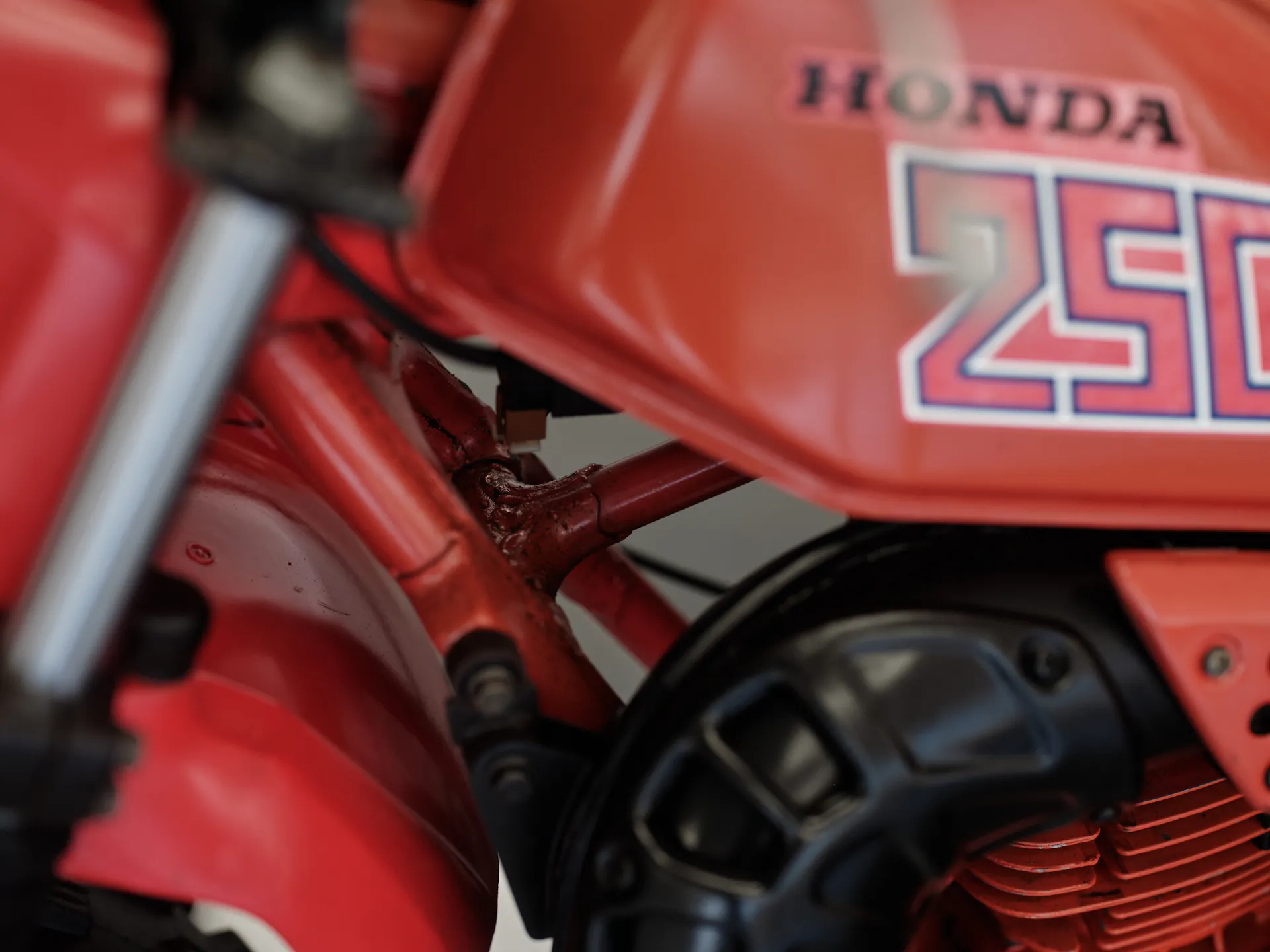 1982 Honda ATC 250R tank close