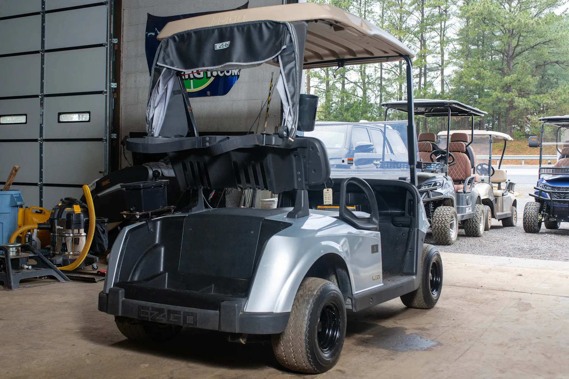 2020 E-Z-Go RXV Silver passenger rear 3/4