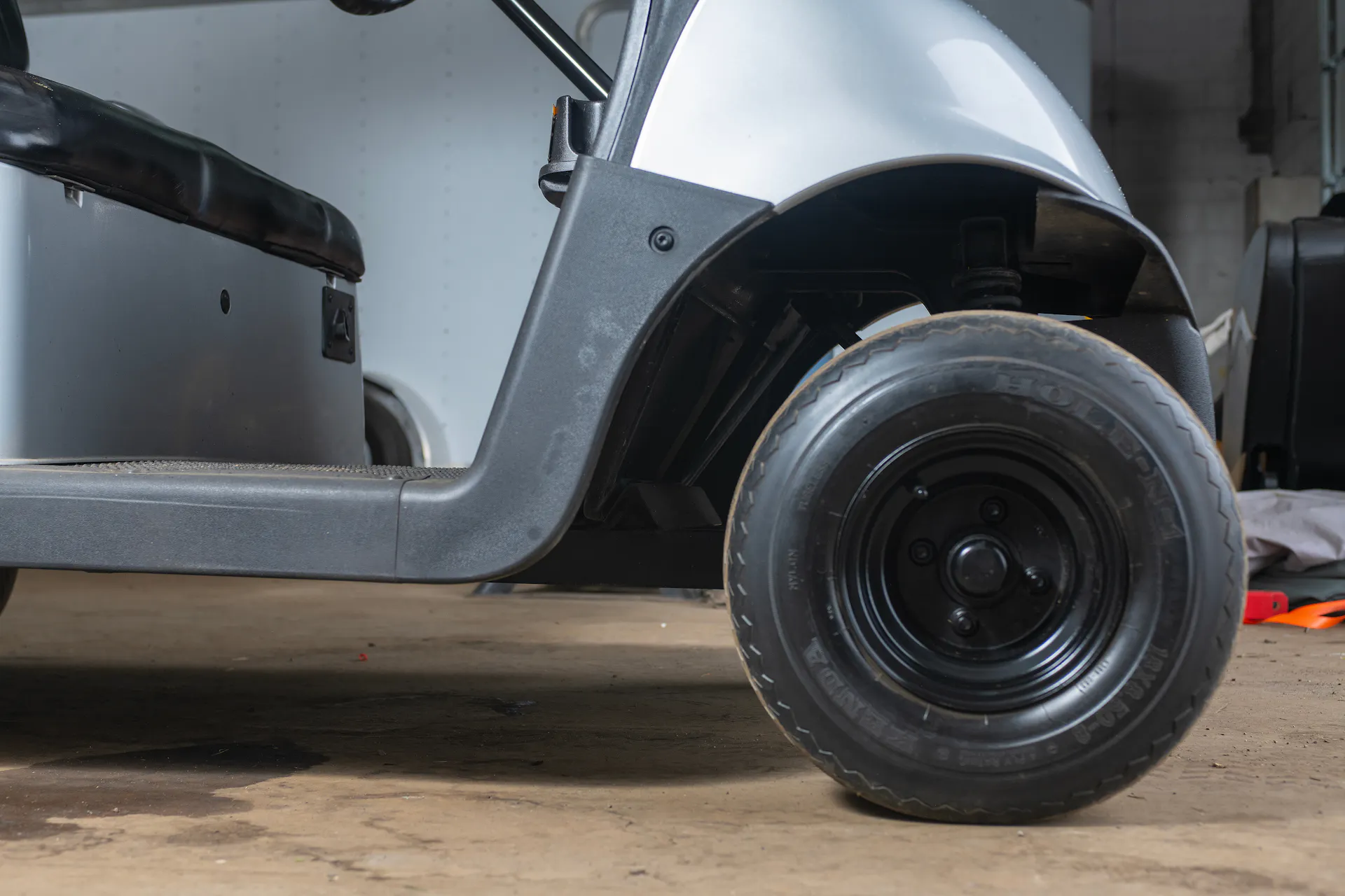 2020 E-Z-Go RXV Silver passenger front tire