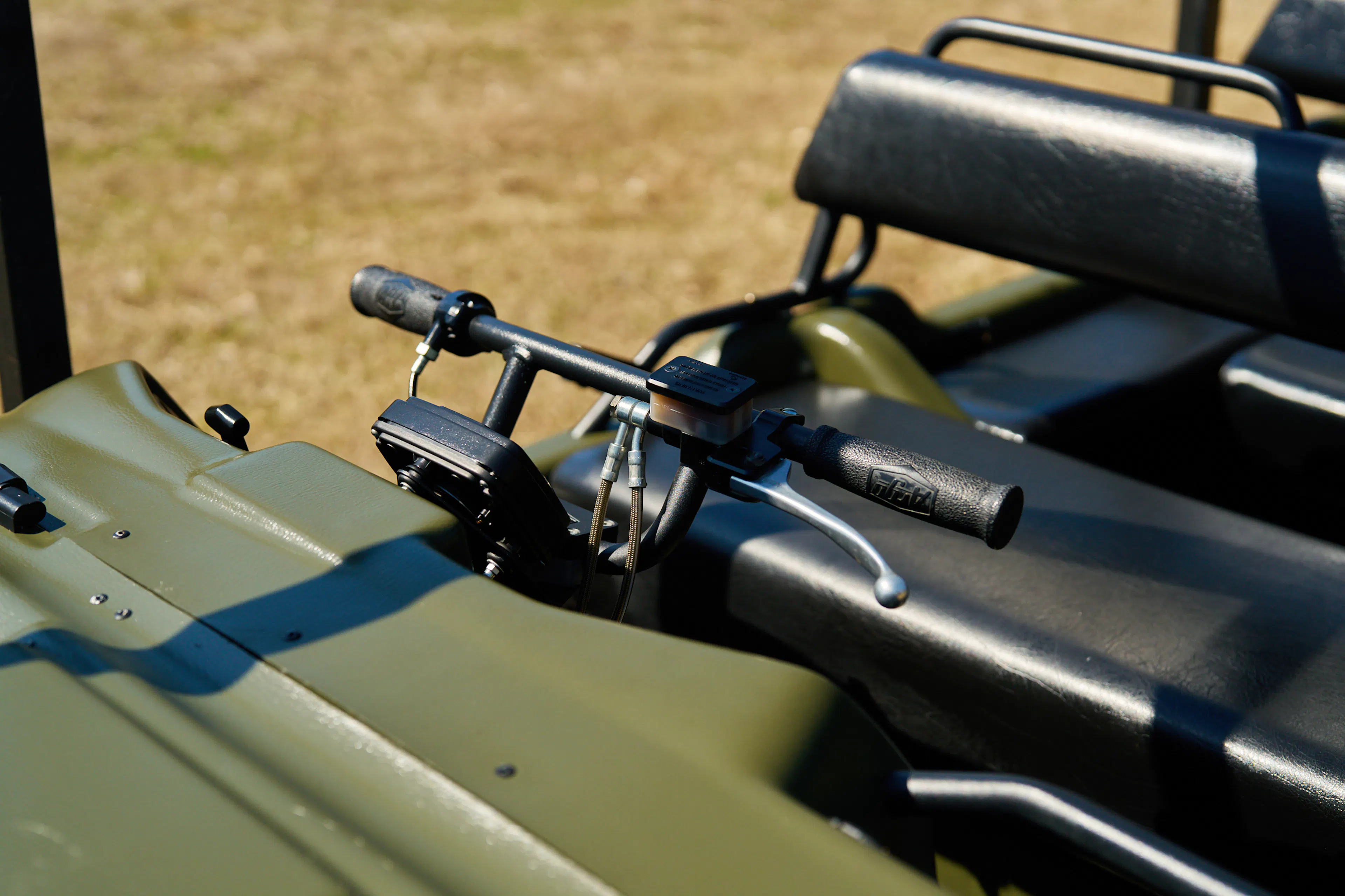 2013 Argo 750 HDI handlebars