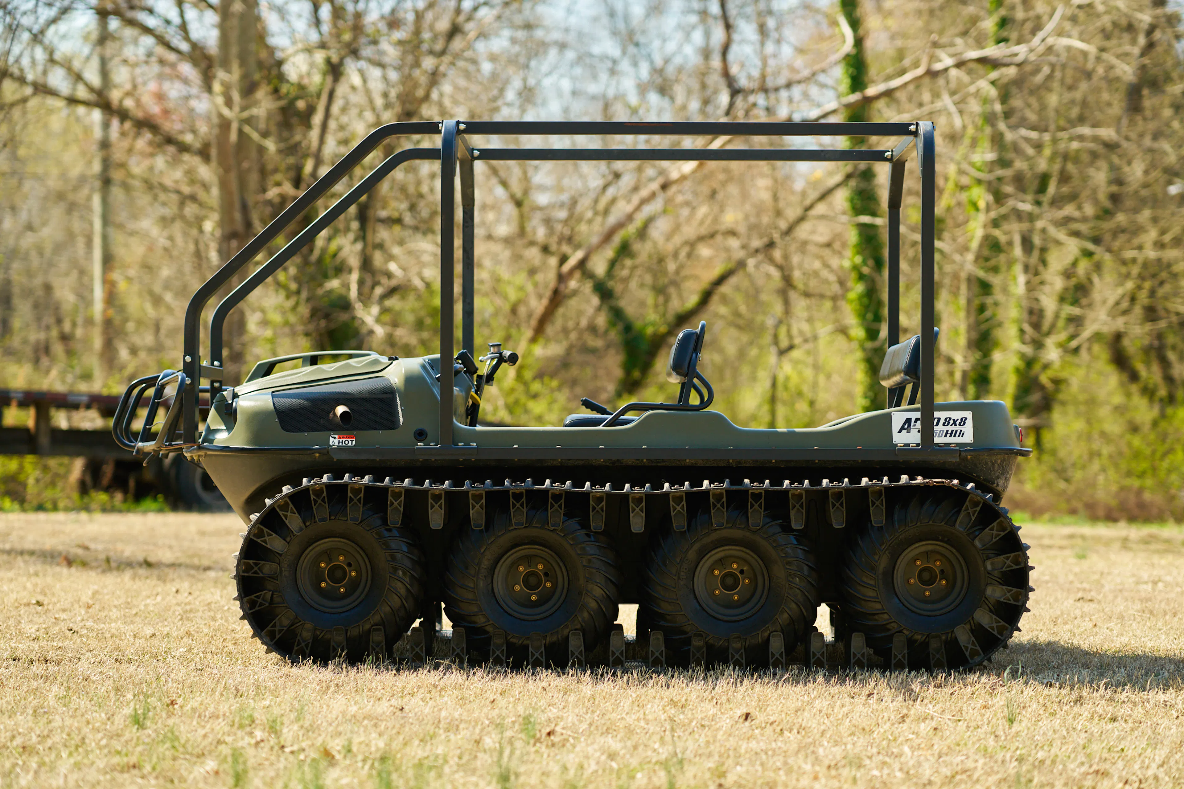 2013 Argo 750 HDI driver side