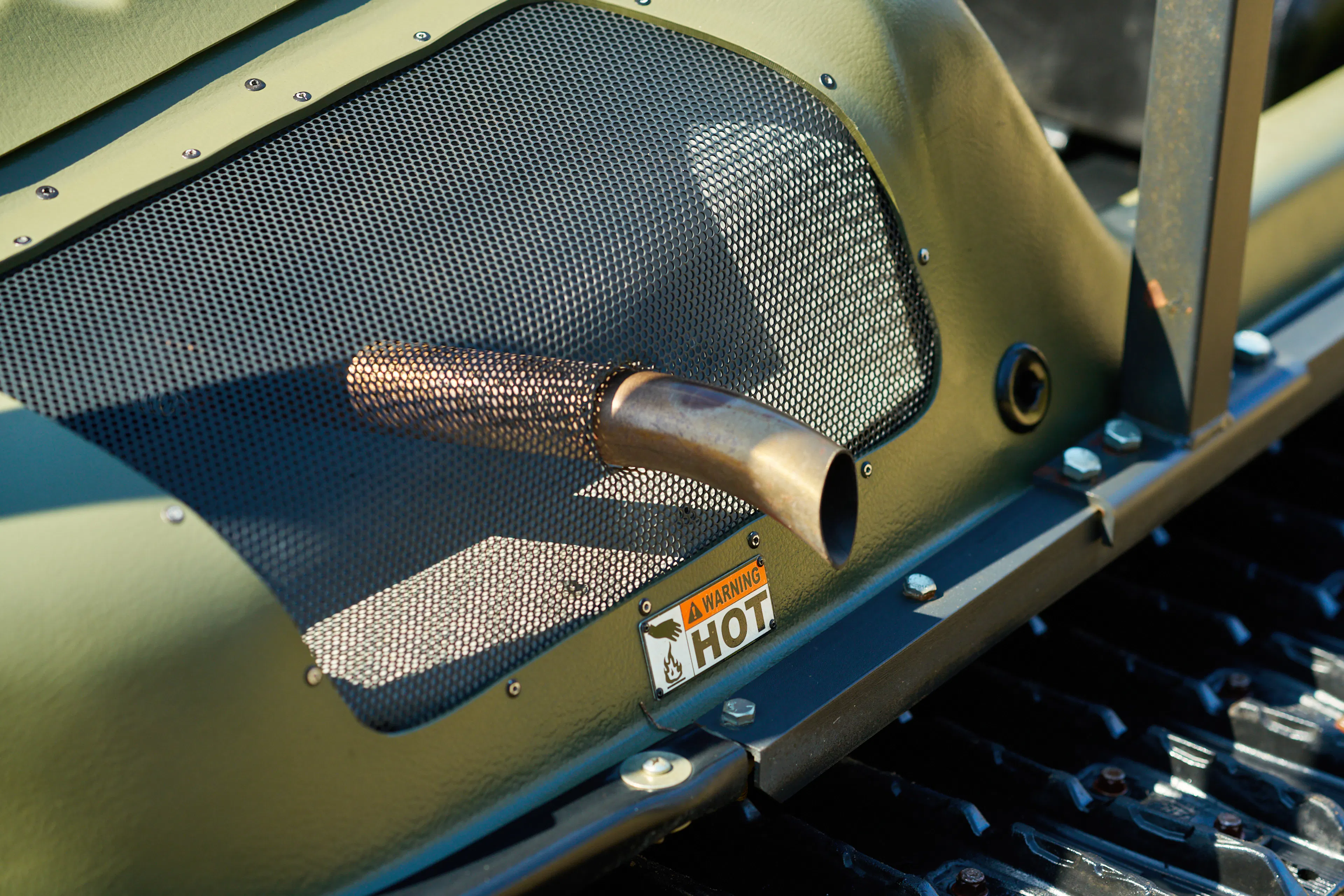 2013 Argo 750 HDI exhaust