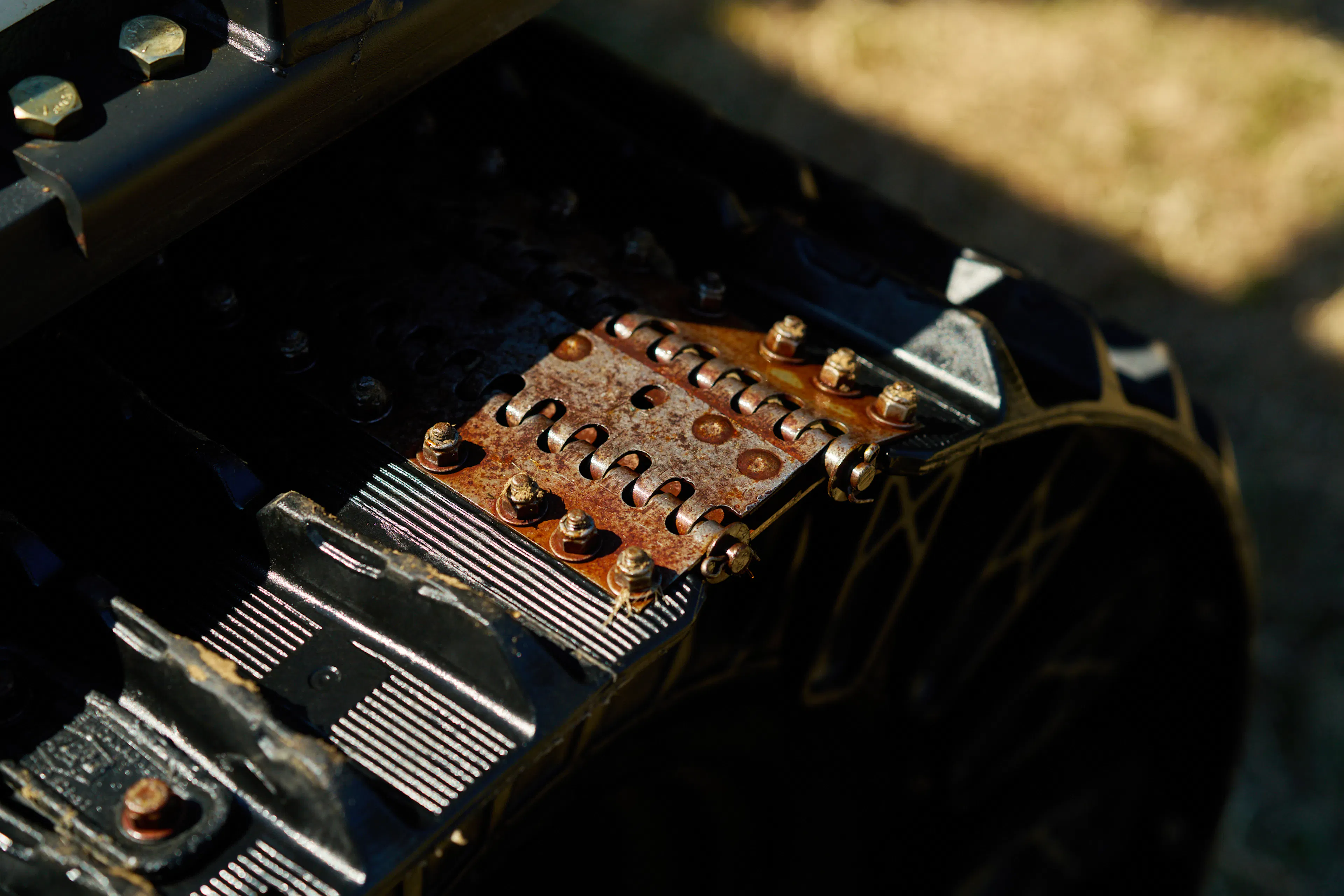 2013 Argo 750 HDI track join detail