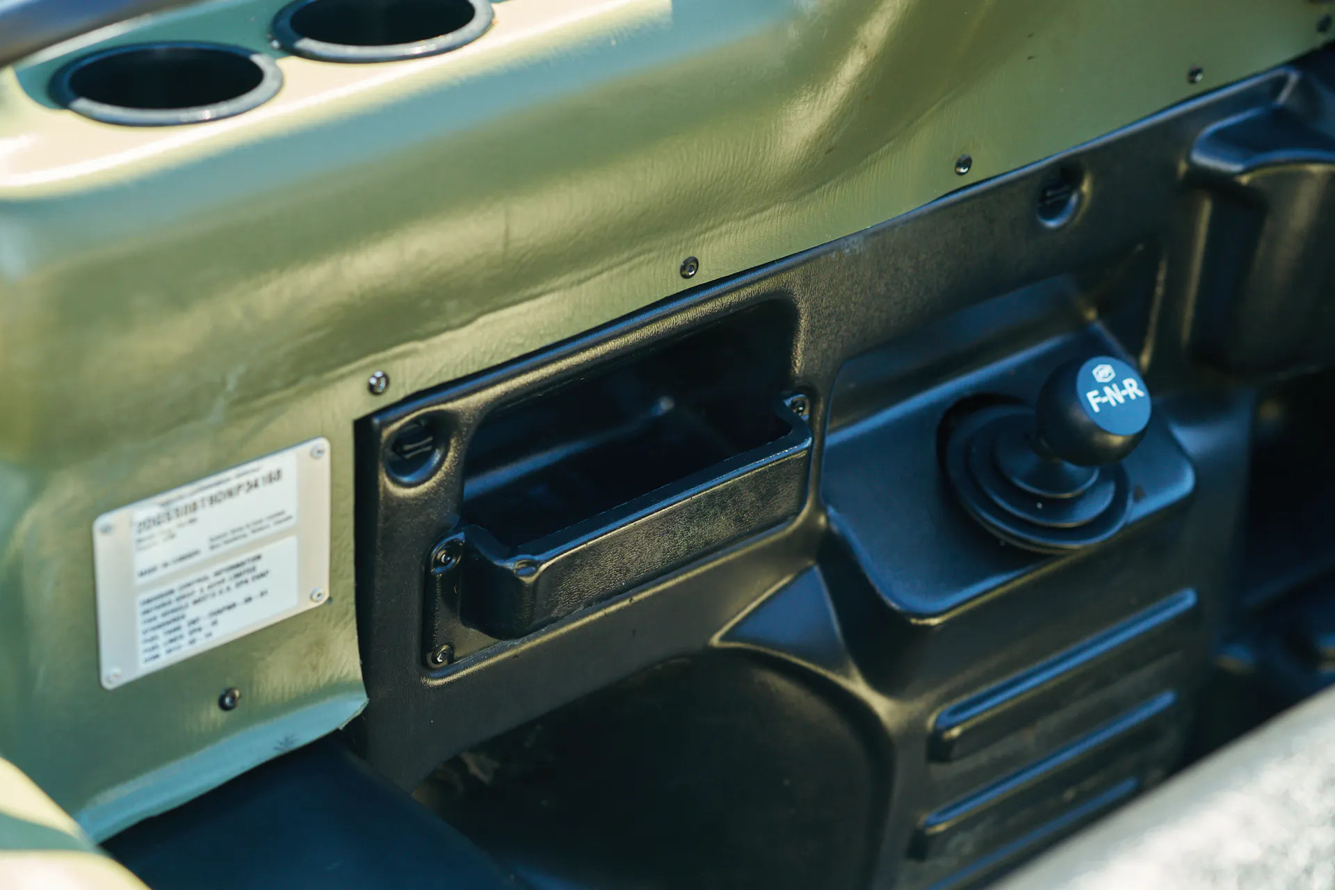 2013 Argo 750 HDI direction lever wide