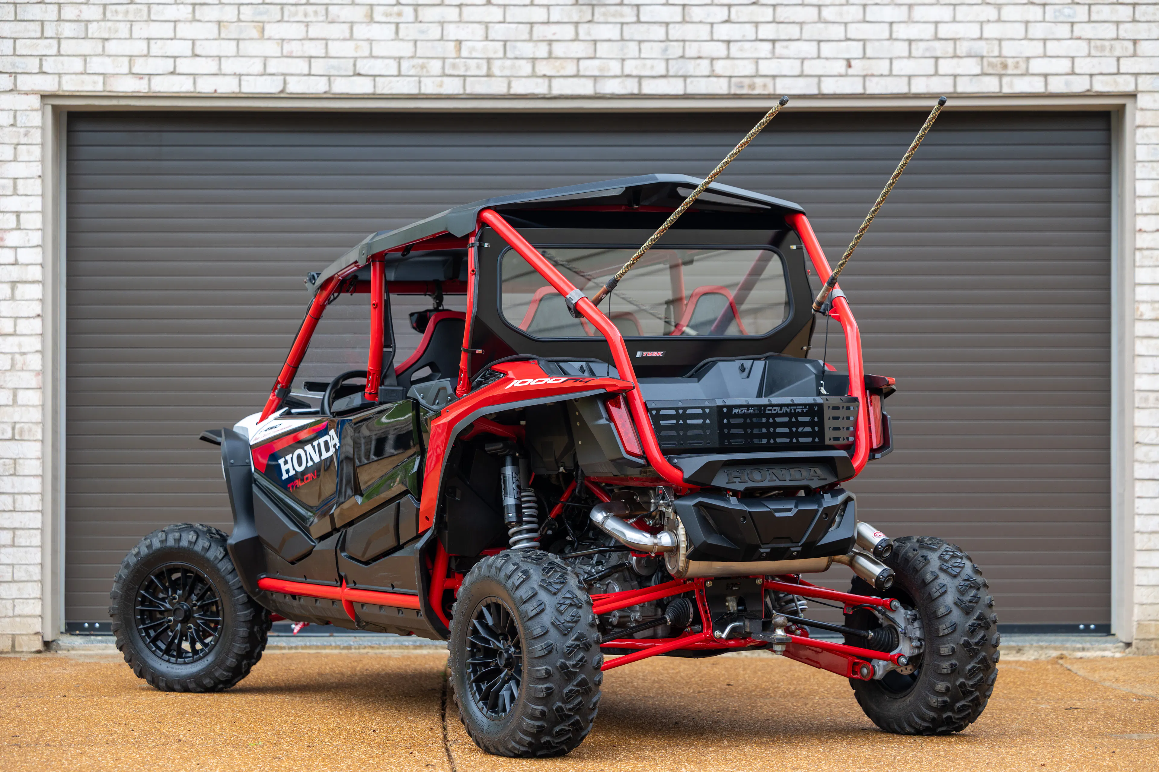 2023 Honda Talon 1000R-4 Fox Live Valve driver rear 3/4