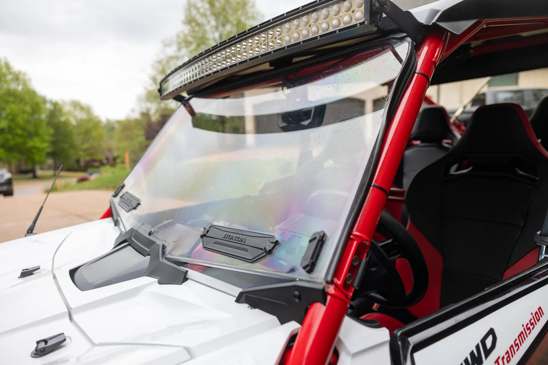 2023 Honda Talon 1000R-4 Fox Live Valve front windshield