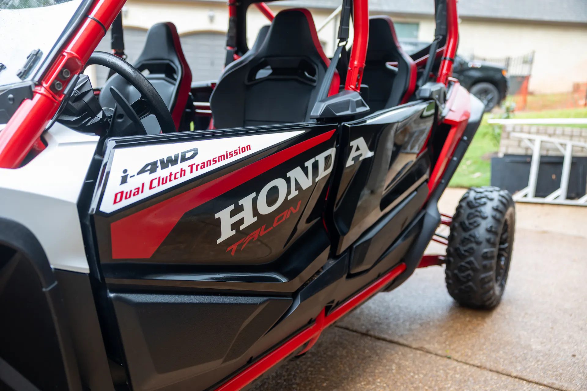 2023 Honda Talon 1000R-4 Fox Live Valve driver door/side