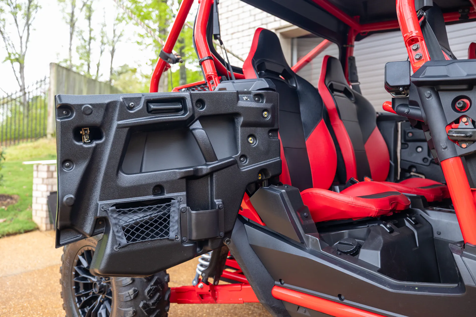 2023 Honda Talon 1000R-4 Fox Live Valve passenger rear door open