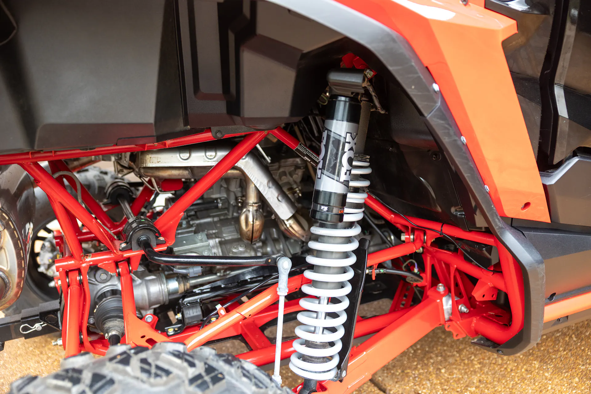 2023 Honda Talon 1000R-4 Fox Live Valve passenger side suspension
