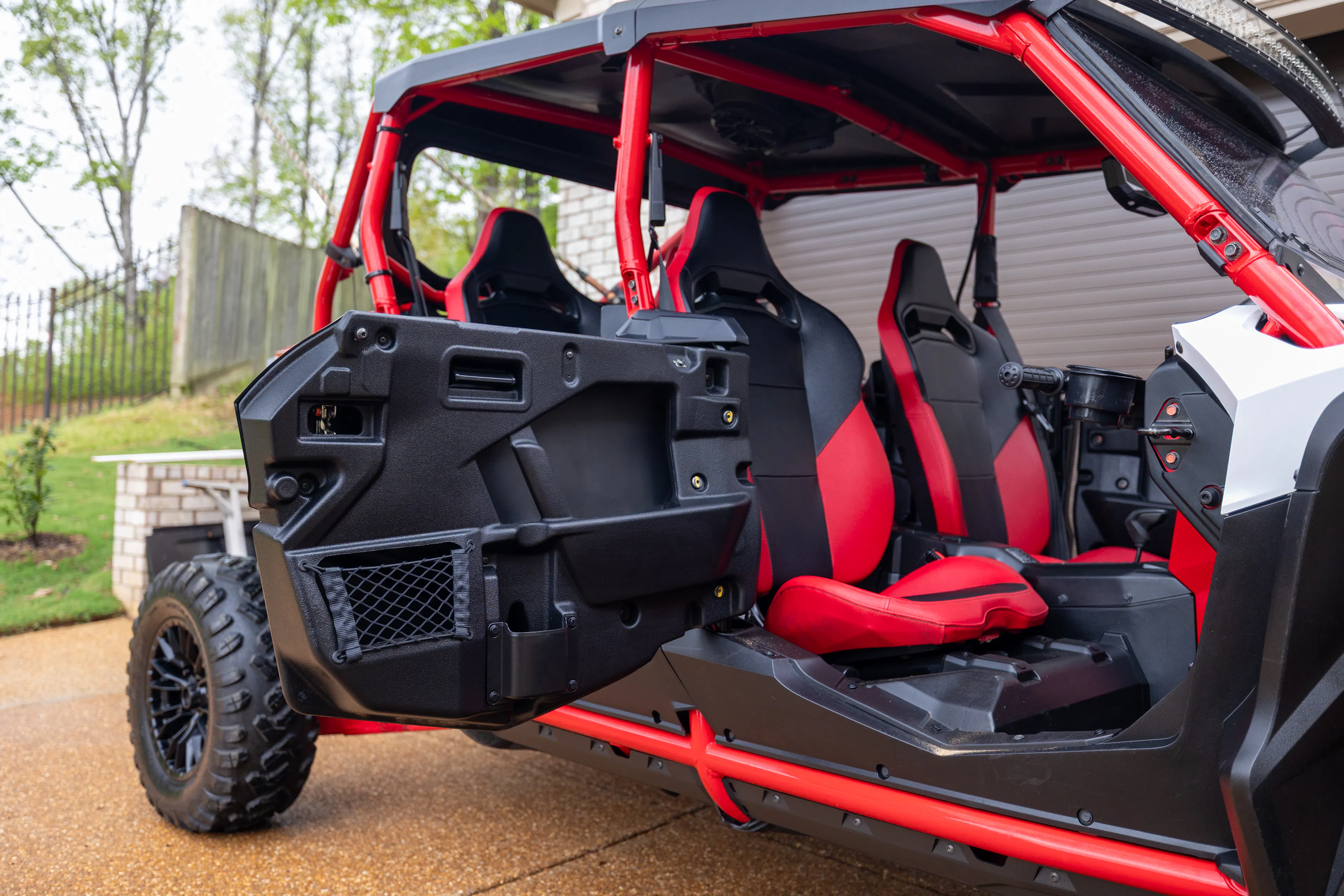 2023 Honda Talon 1000R-4 Fox Live Valve passenger front door open