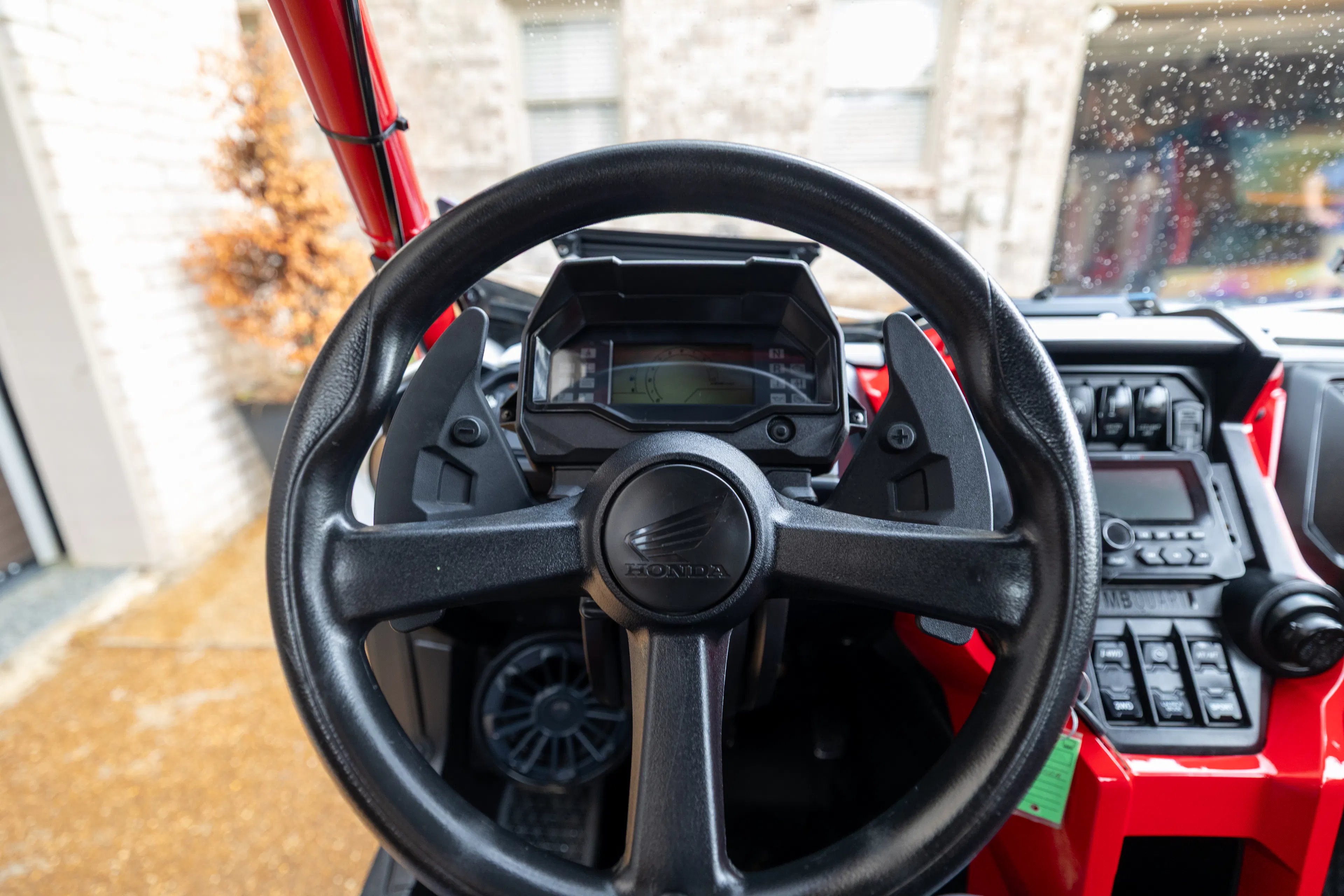 2023 Honda Talon 1000R-4 Fox Live Valve steering wheel