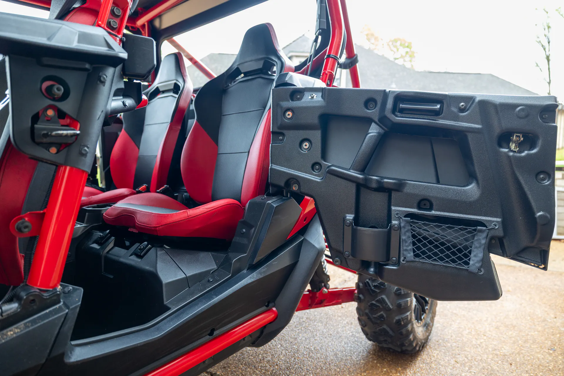 2023 Honda Talon 1000R-4 Fox Live Valve driver rear door open