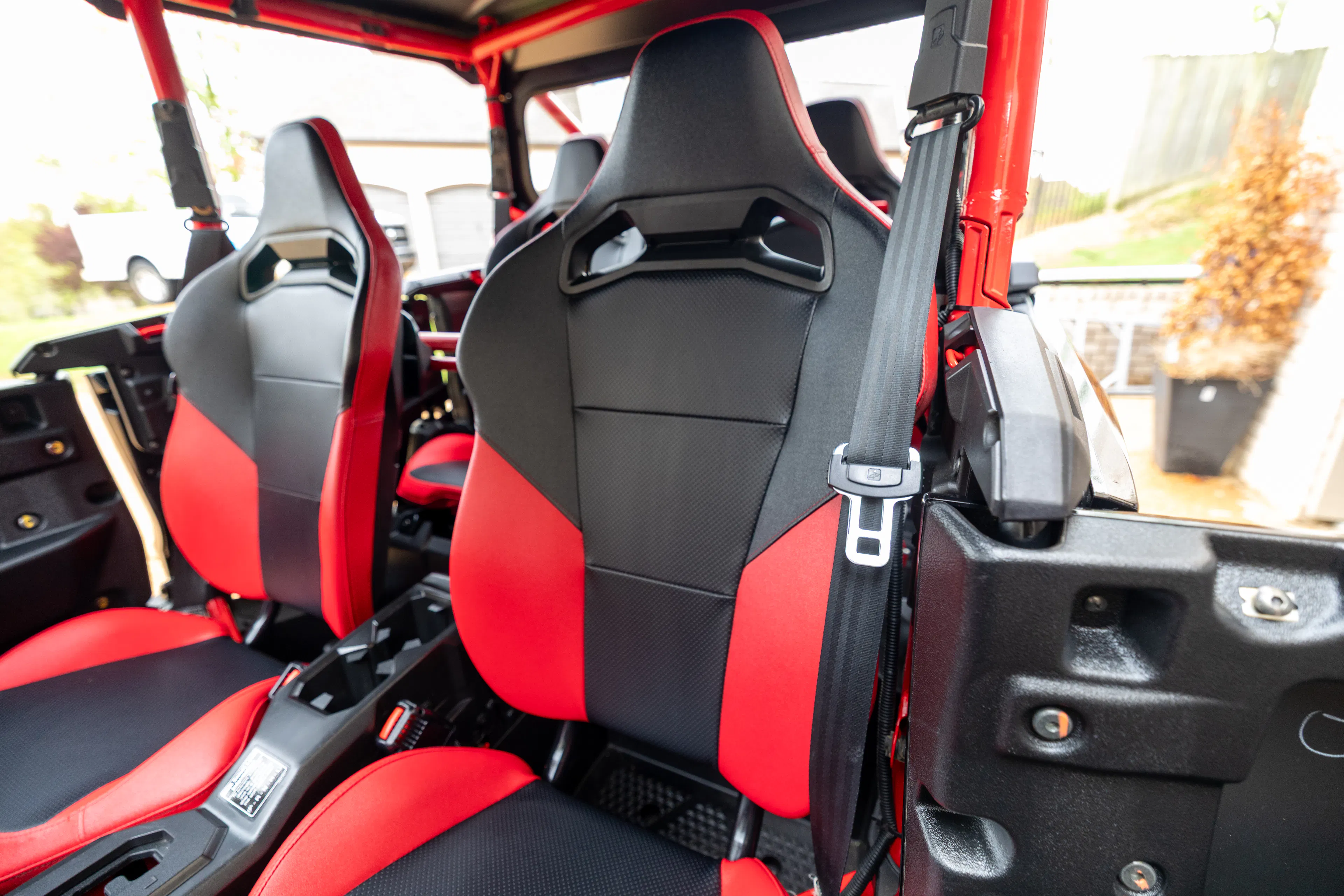 2023 Honda Talon 1000R-4 Fox Live Valve driver seat close