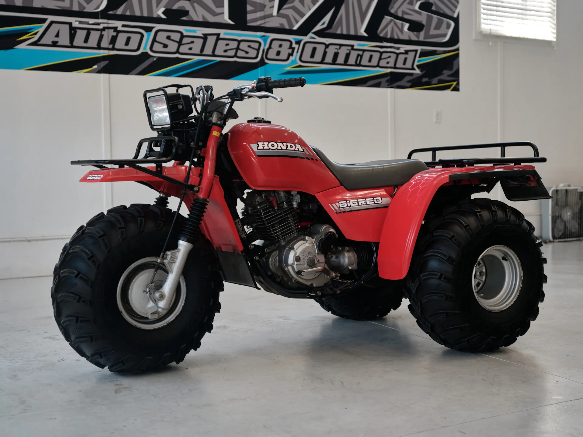 1986 Honda ATC 250ES Big Red left front 3/4 close