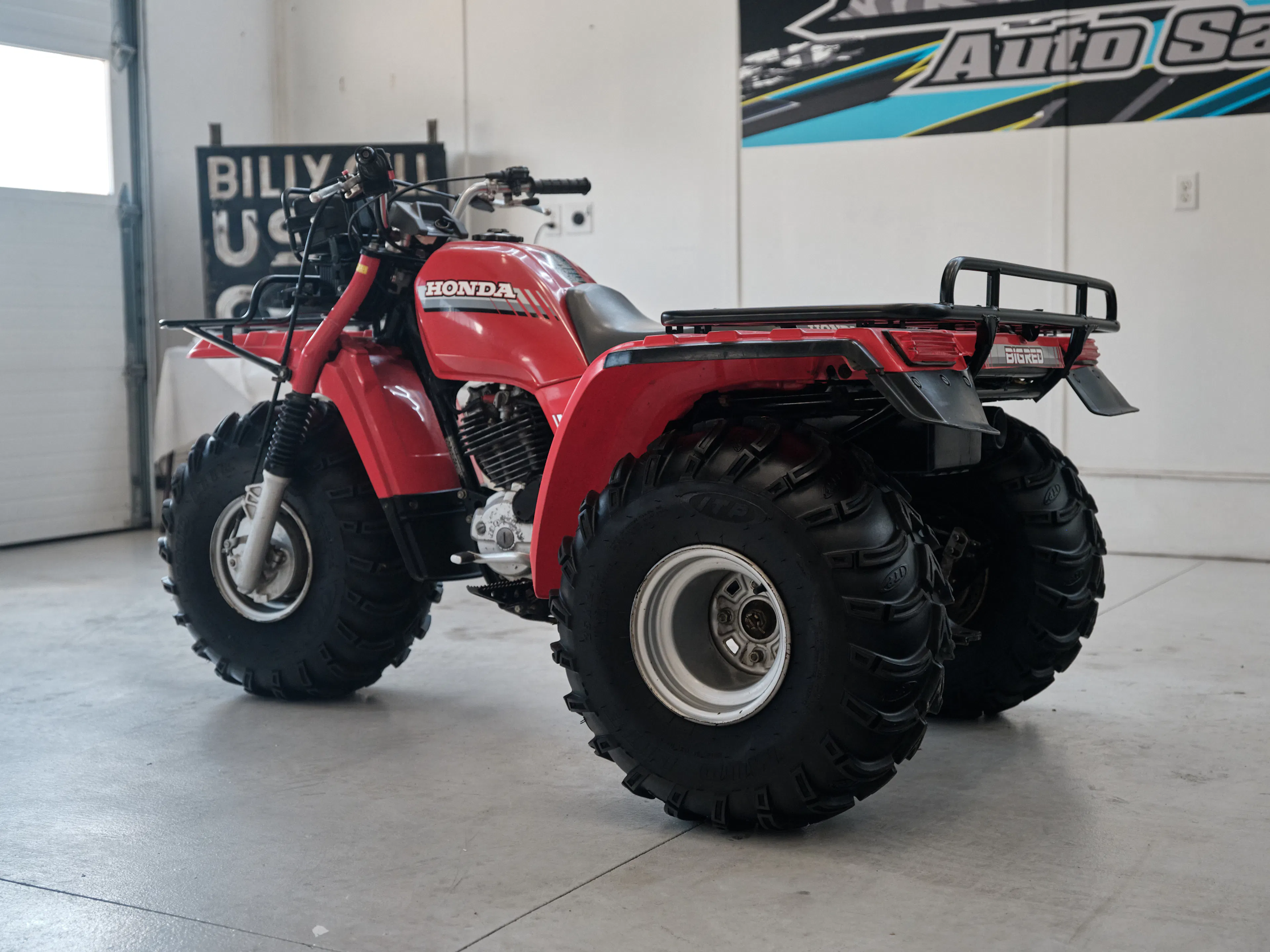 1986 Honda ATC 250ES Big Red left rear 3/4 sjallow